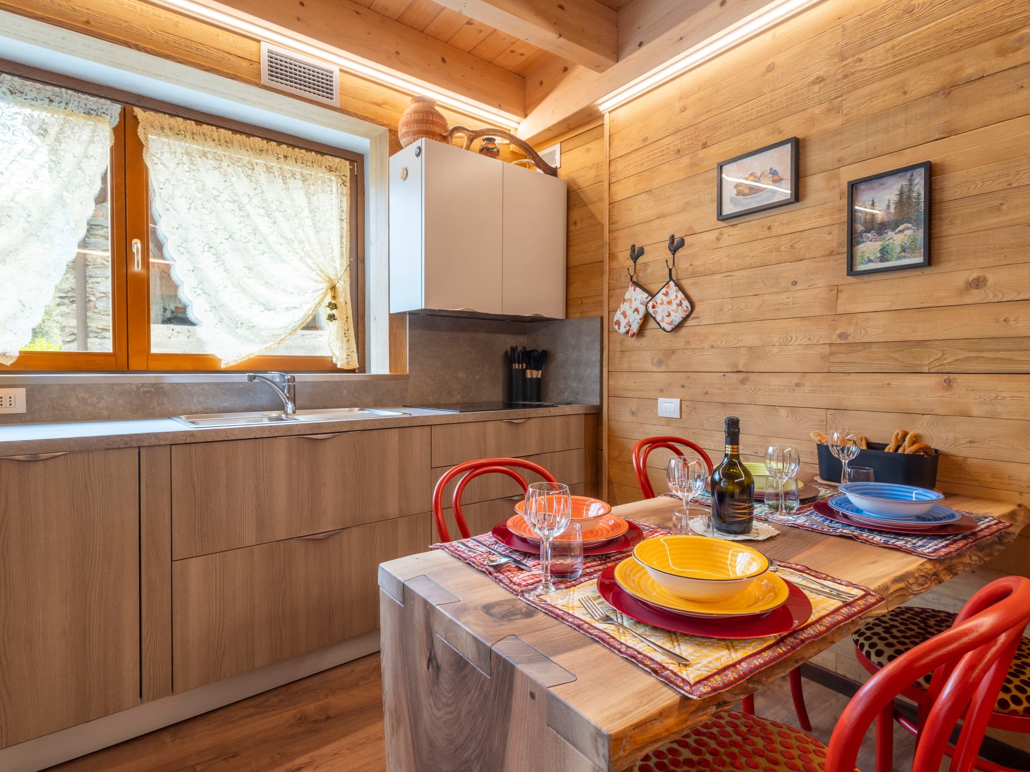 Kitchen / Dining Room