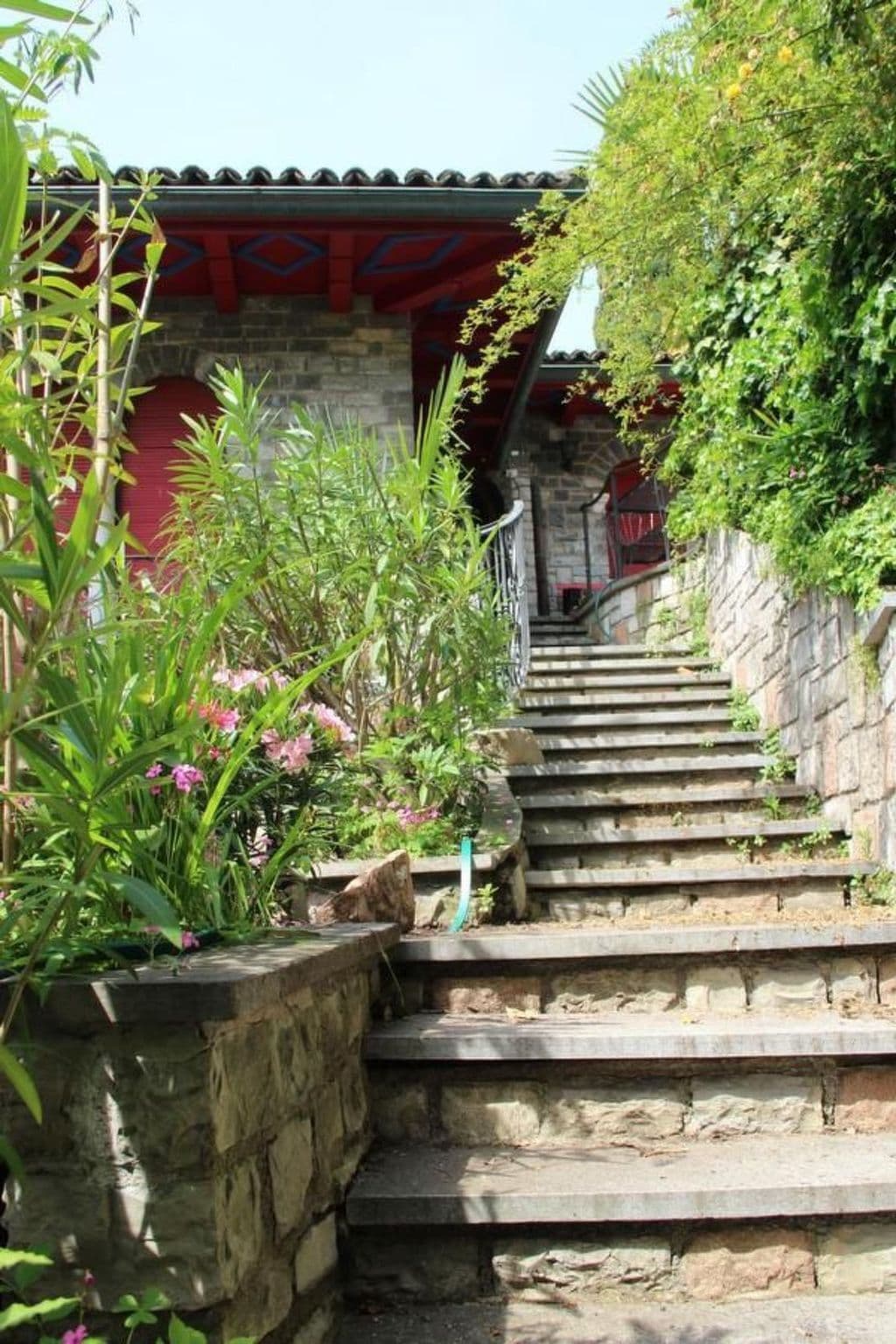 Gallery Image 15