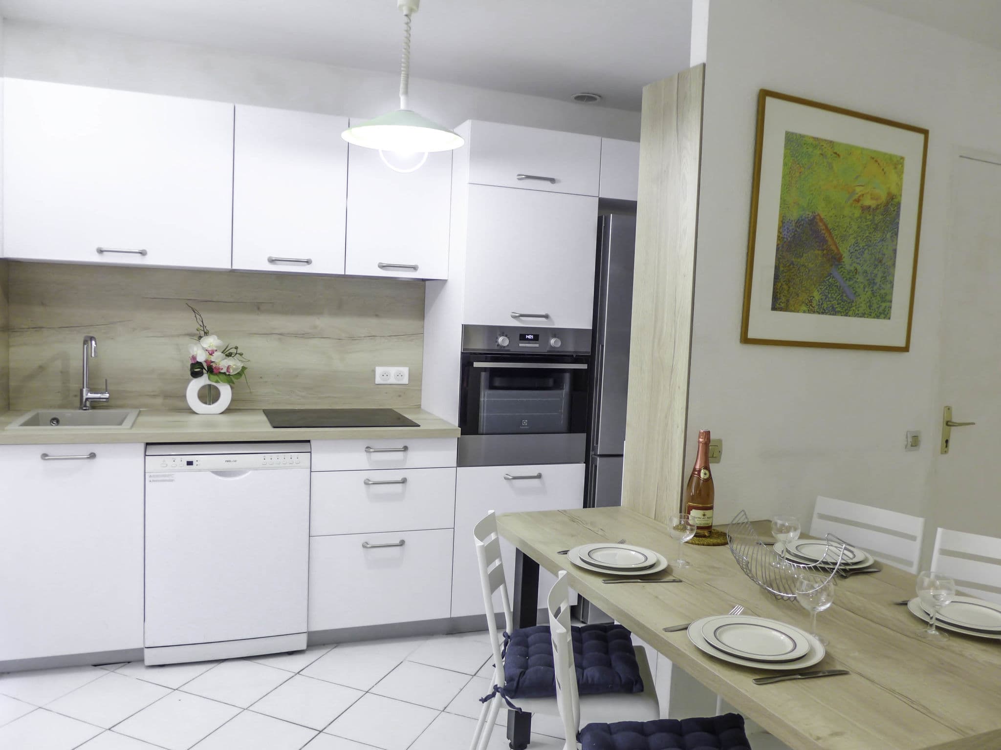 Kitchen / Dining Room
