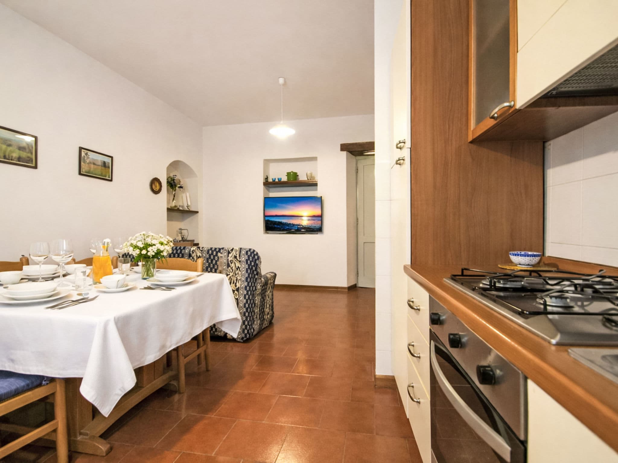 Kitchen / Dining Room