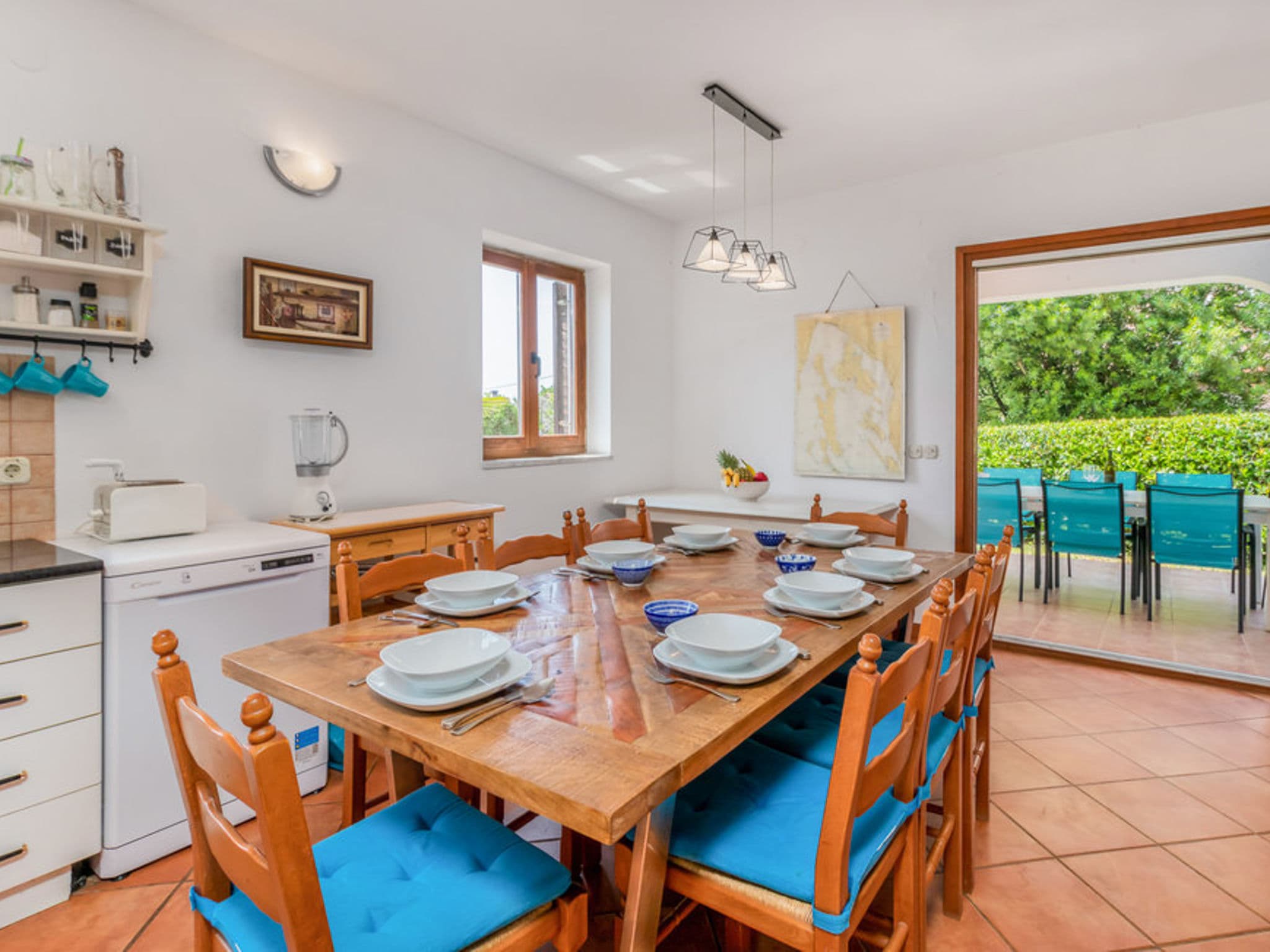 Kitchen / Dining Room