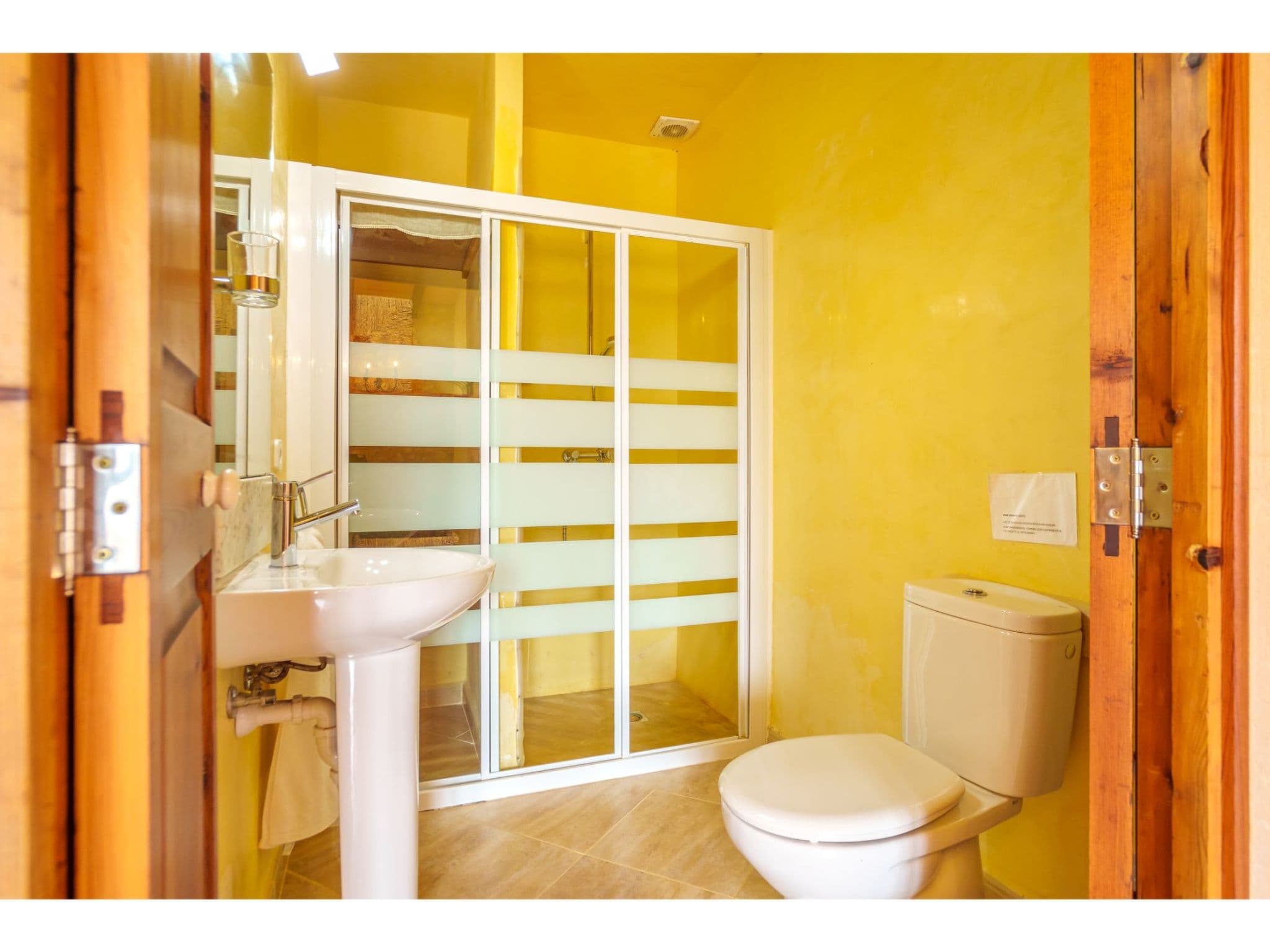 Bathroom / Wellness