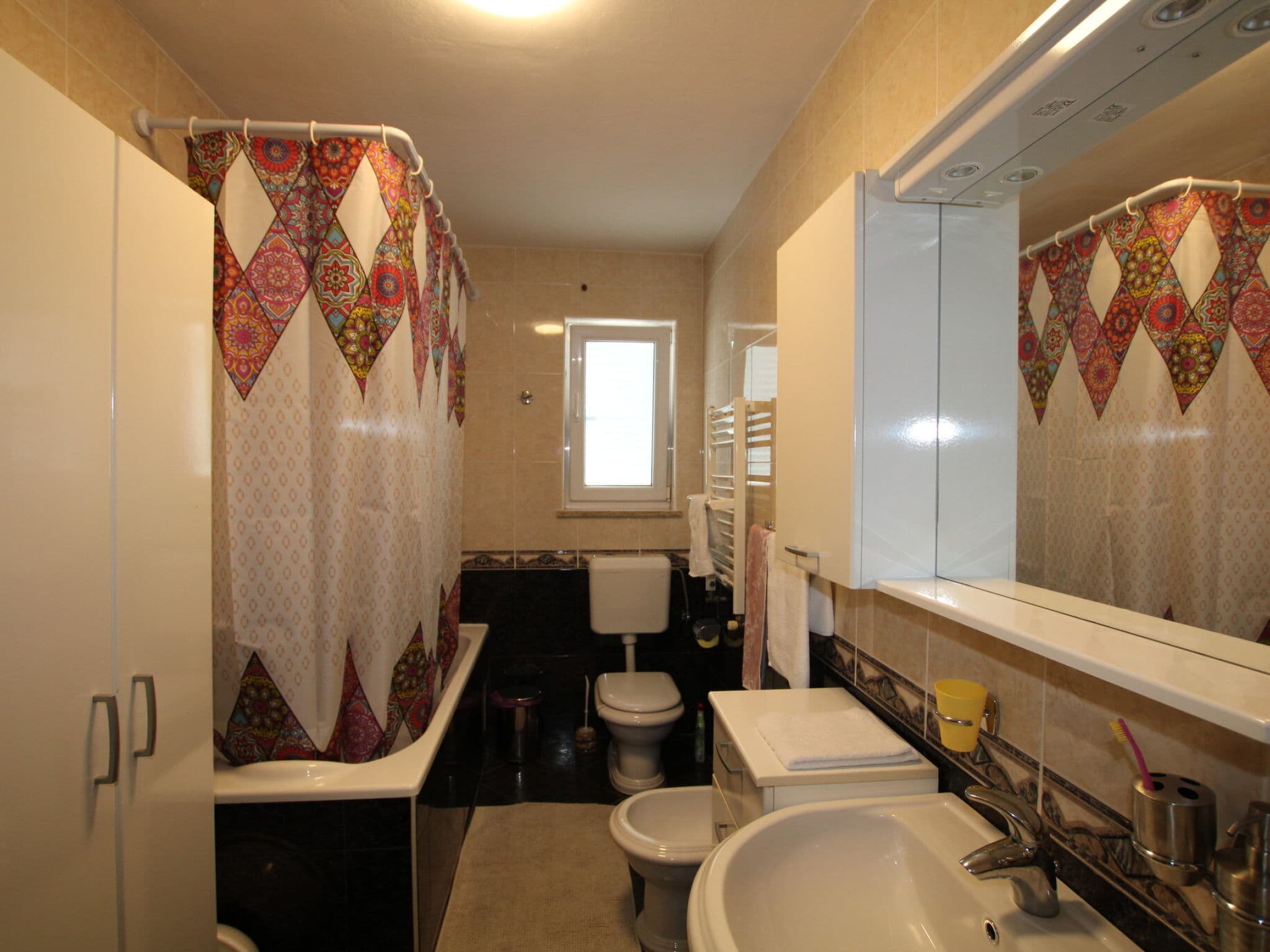 Gallery Image 8