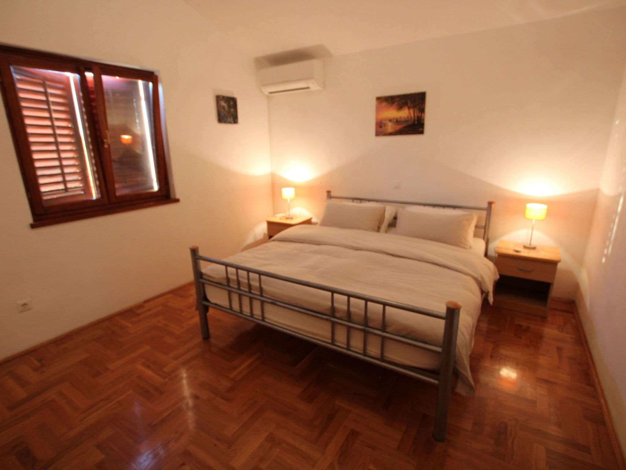 Gallery Image 15
