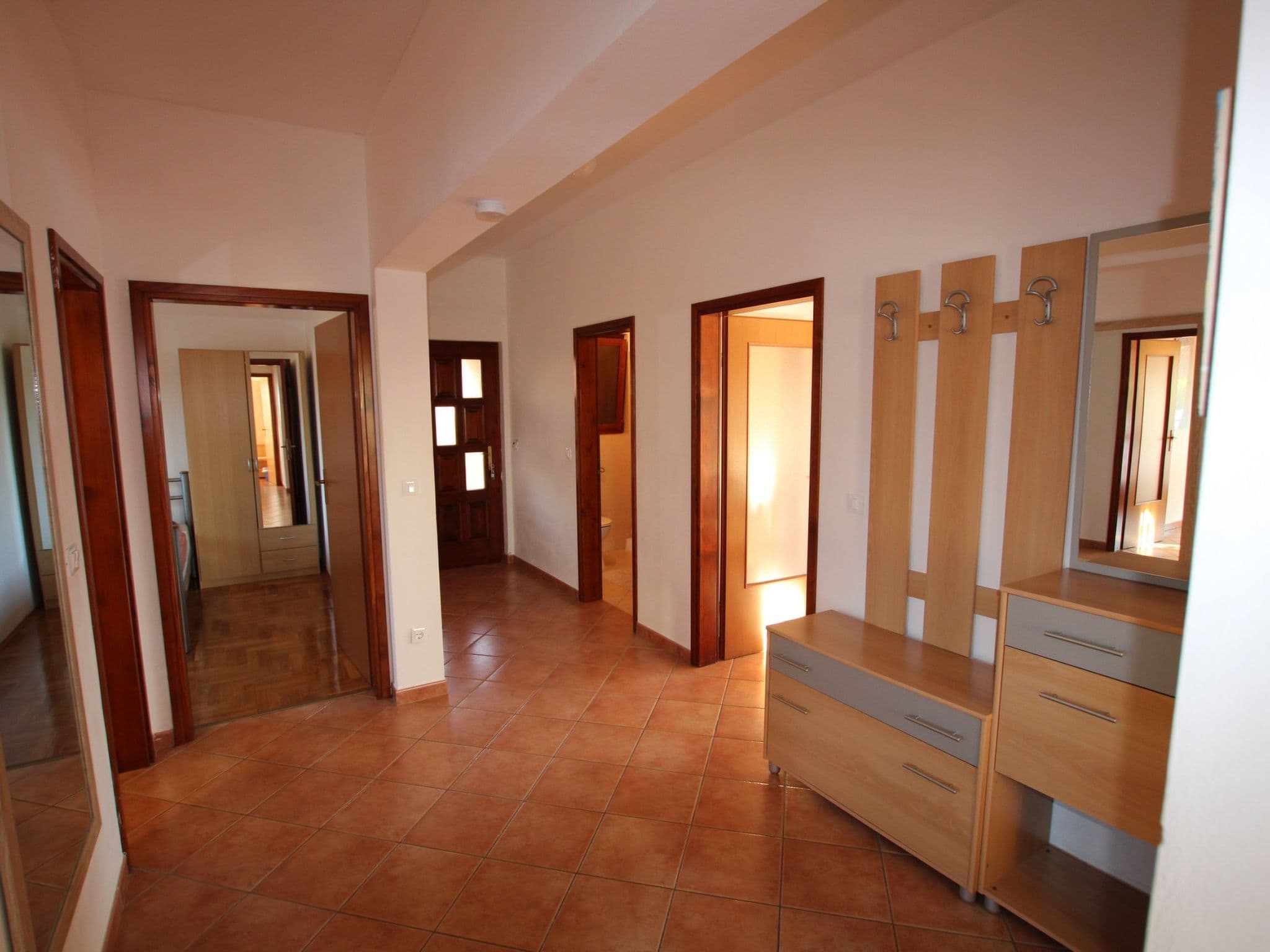Gallery Image 18