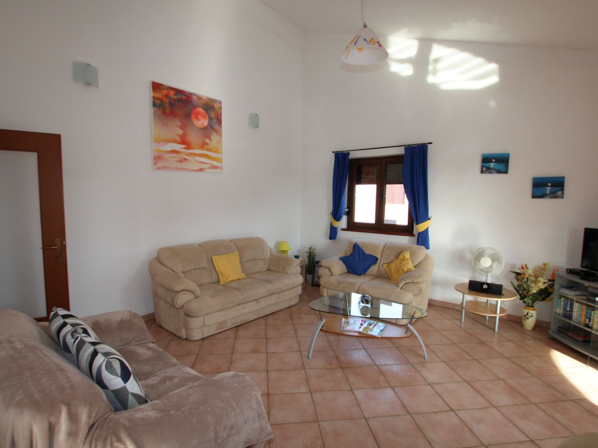 Gallery Image 18