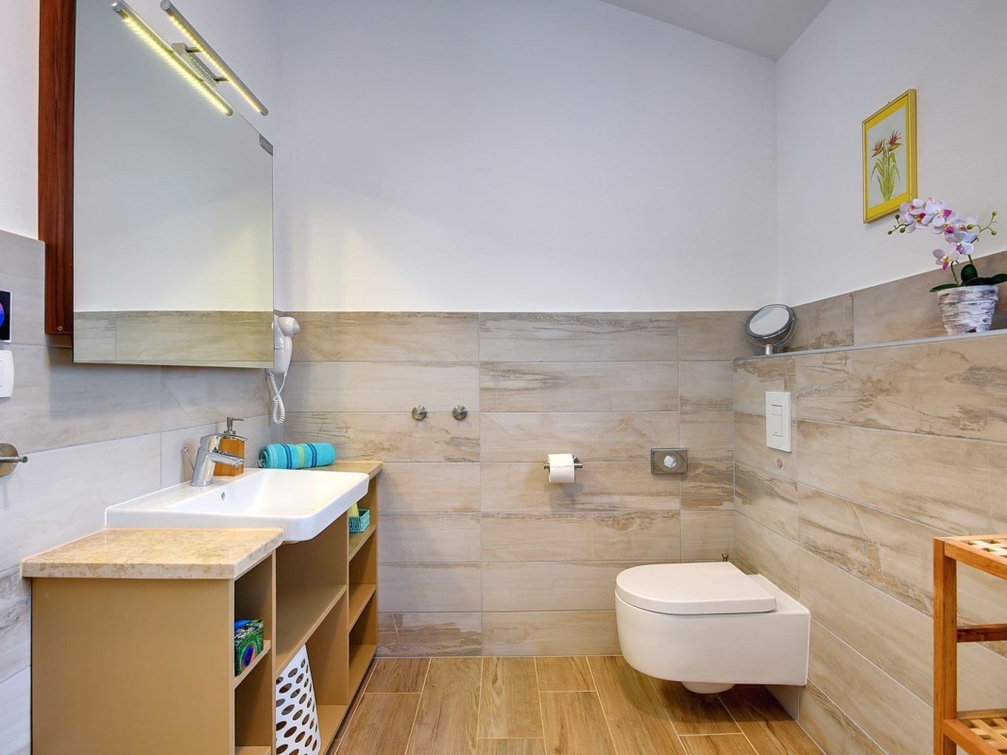 Bathroom / Wellness