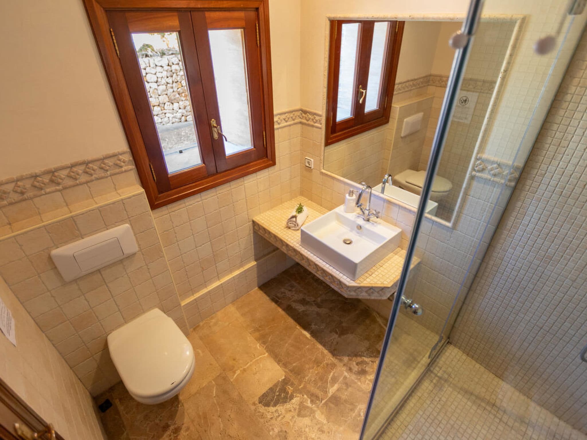 Bathroom / Wellness