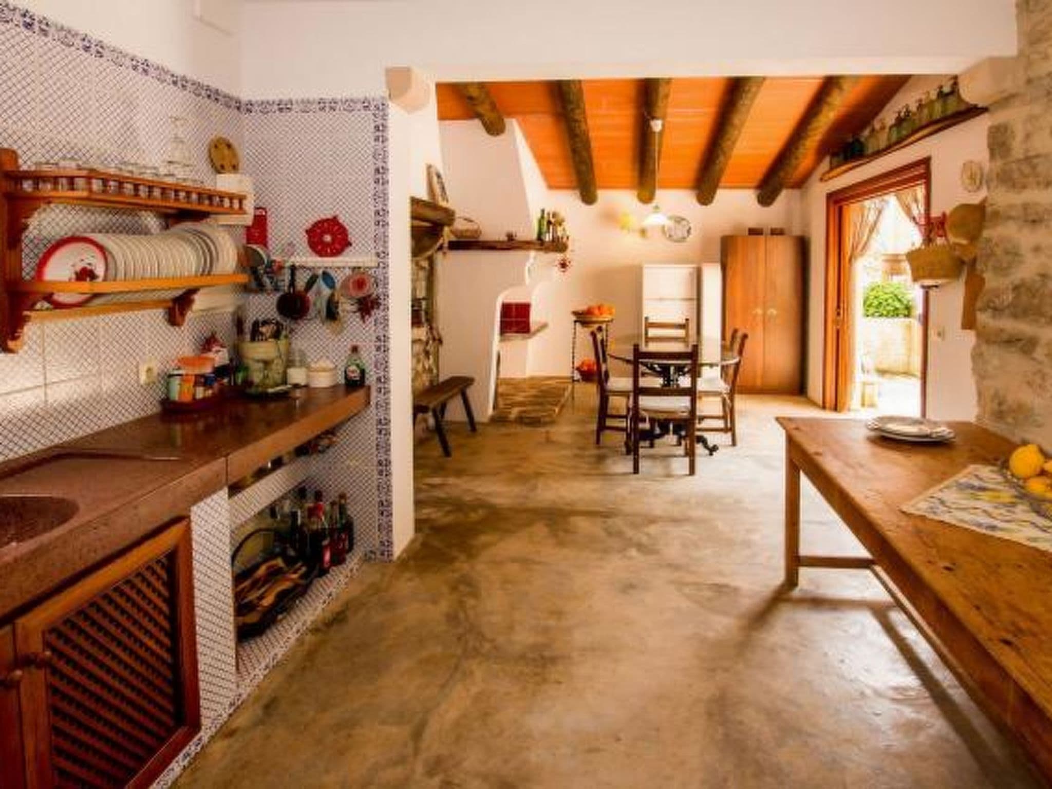 Kitchen / Dining Room