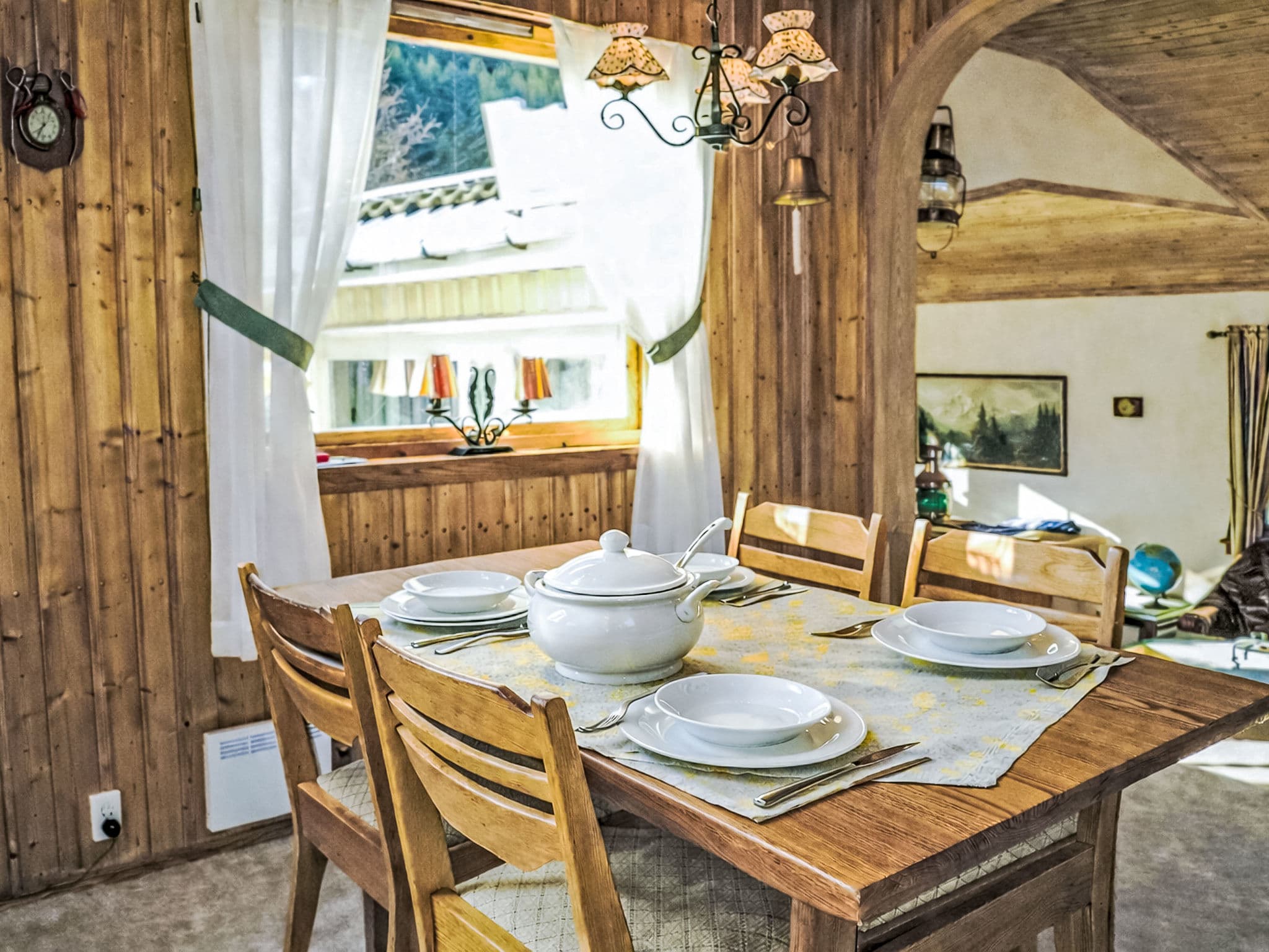 Kitchen / Dining Room