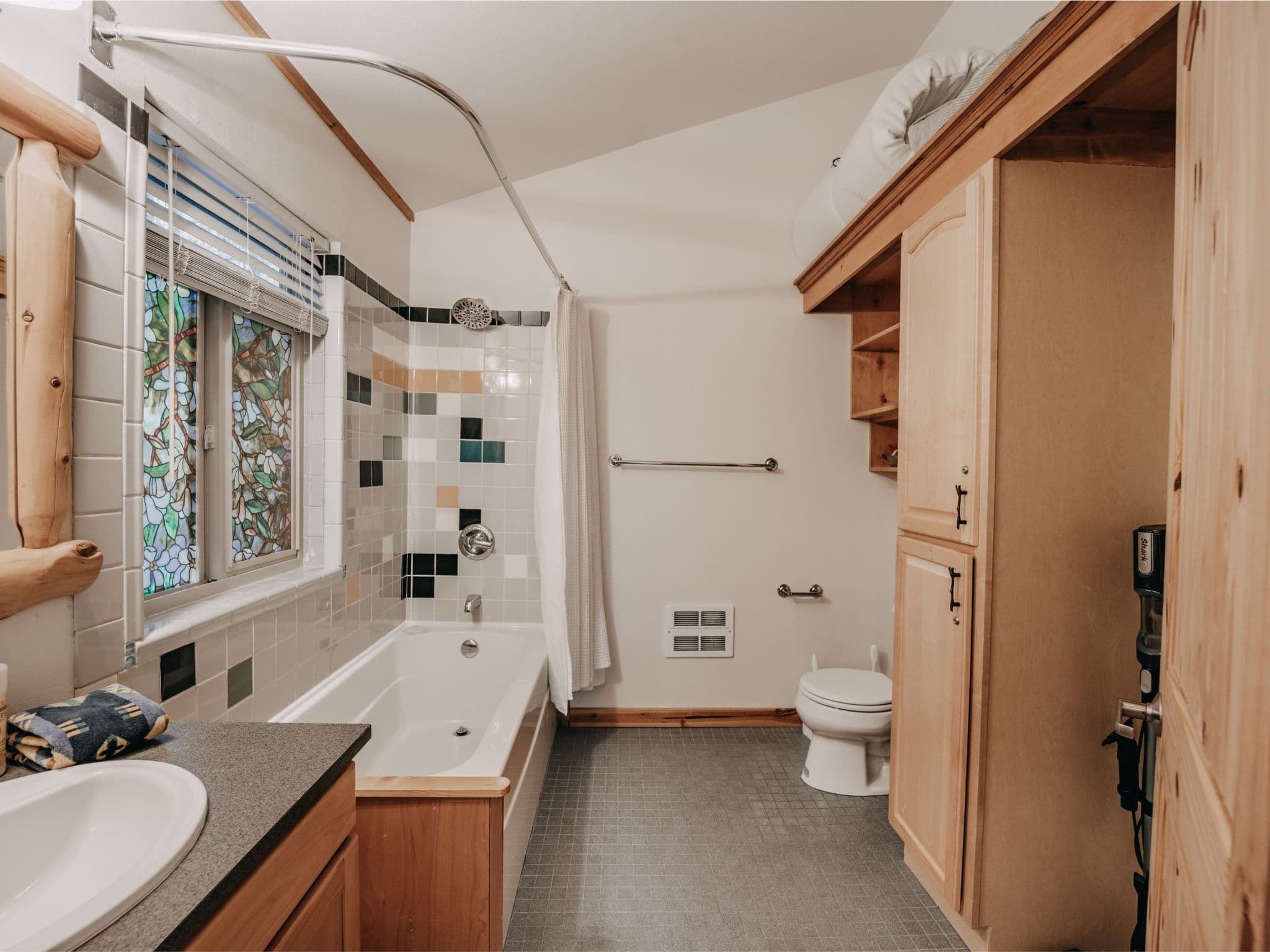 Bathroom / Wellness