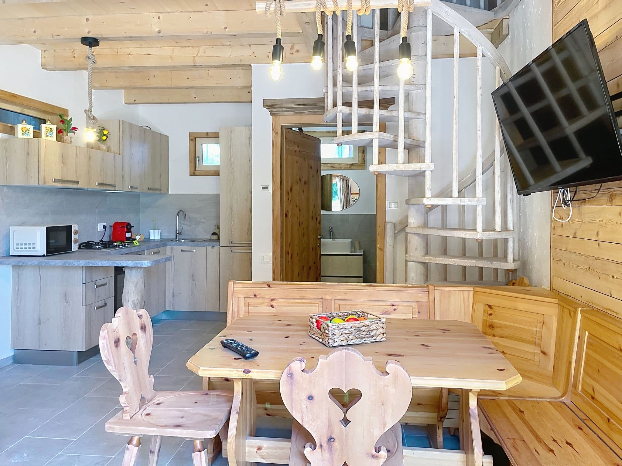 Kitchen / Dining Room