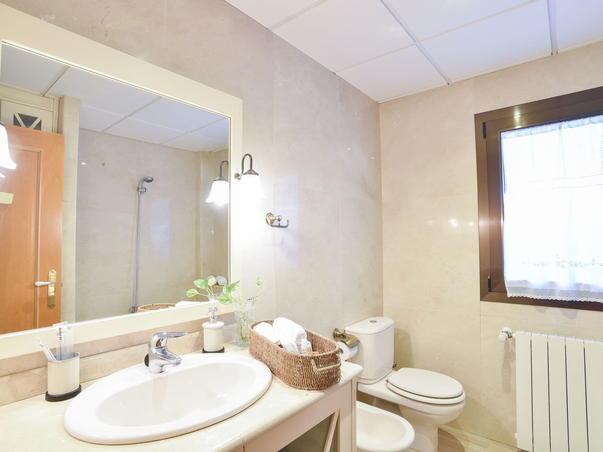 Bathroom / Wellness