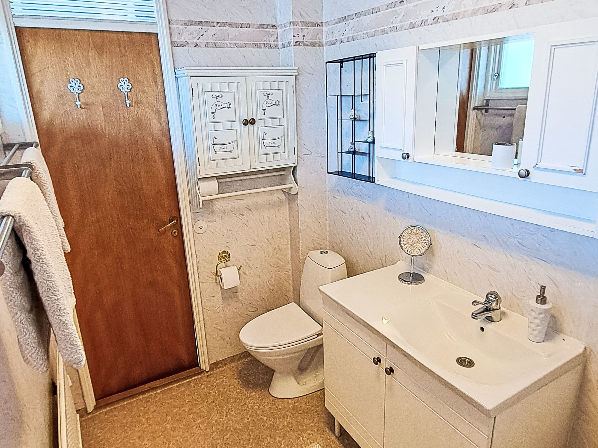 Bathroom / Wellness