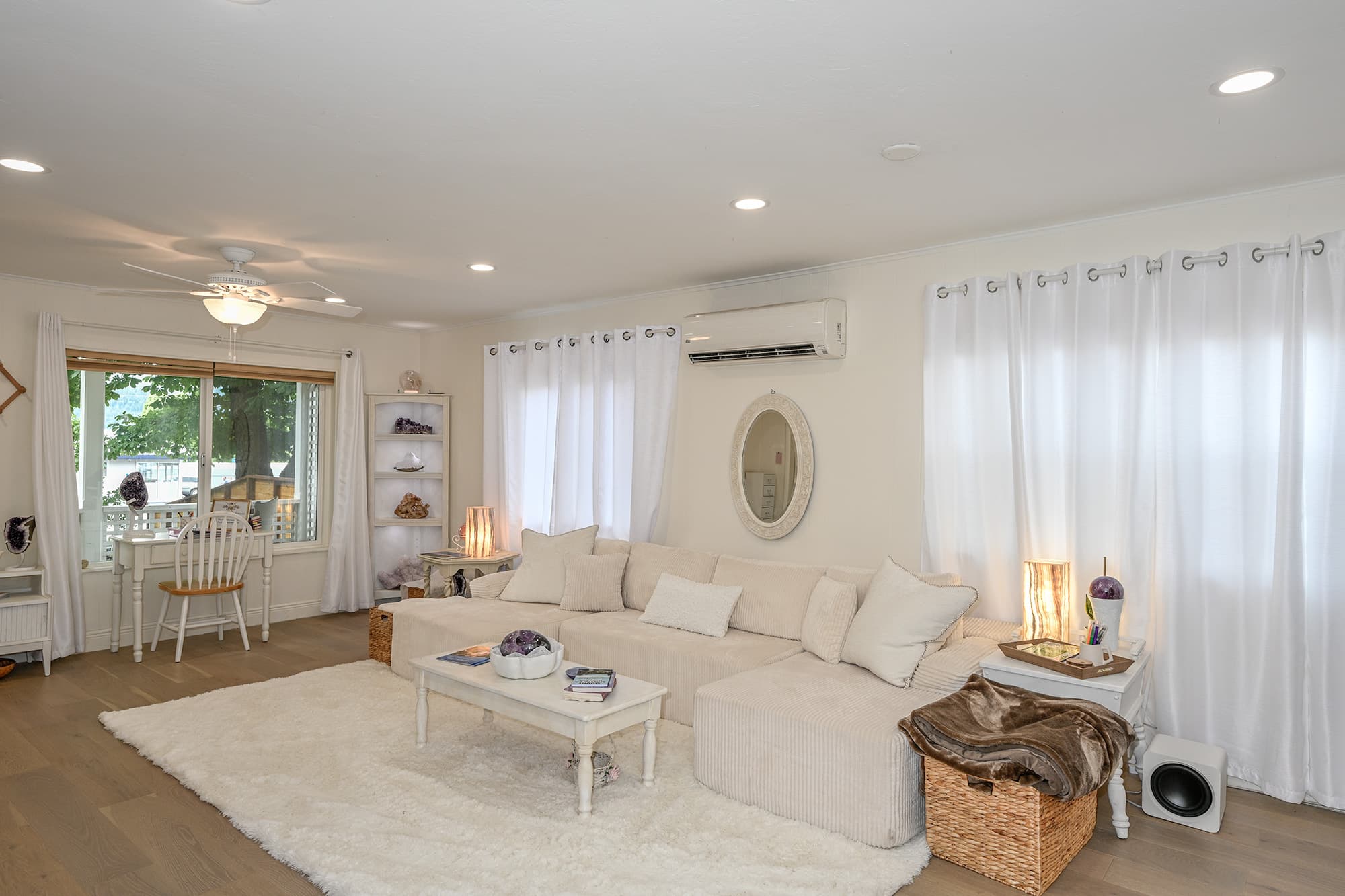 Gallery Image 11