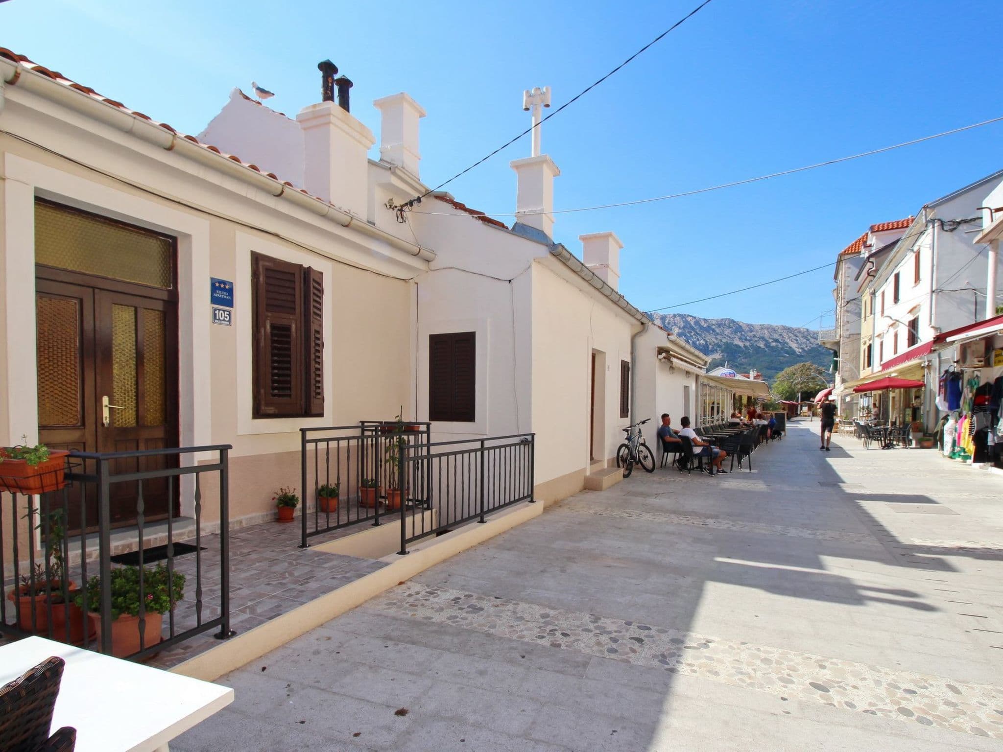 Gallery Image 19