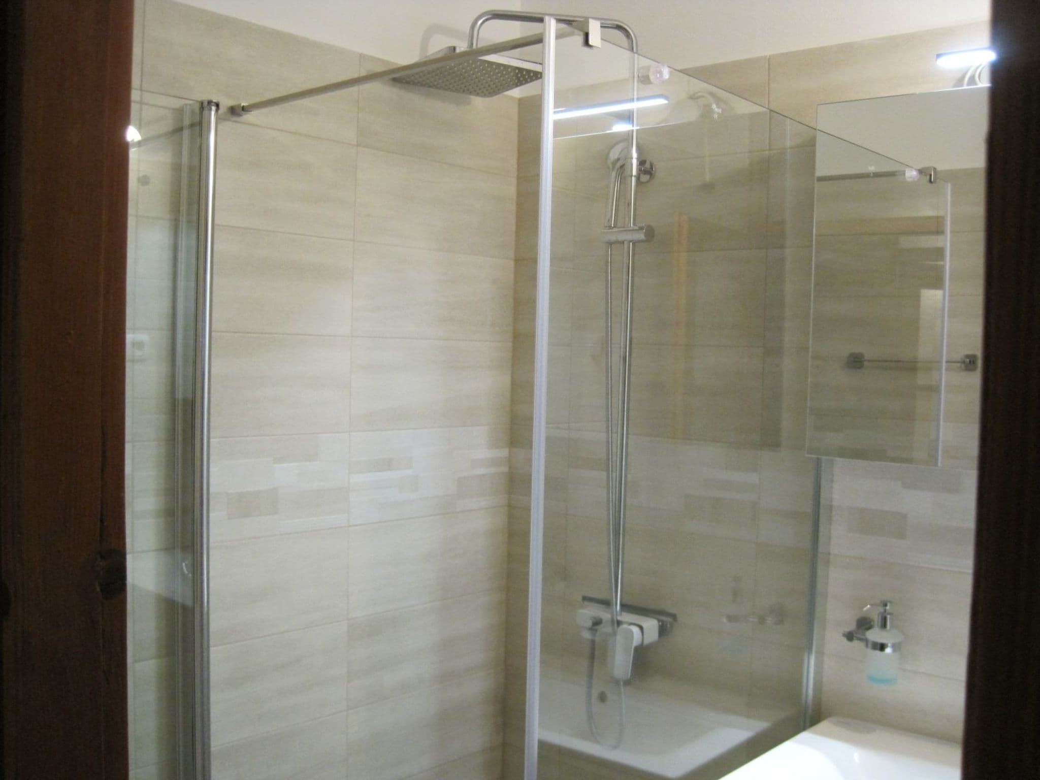 Gallery Image 19