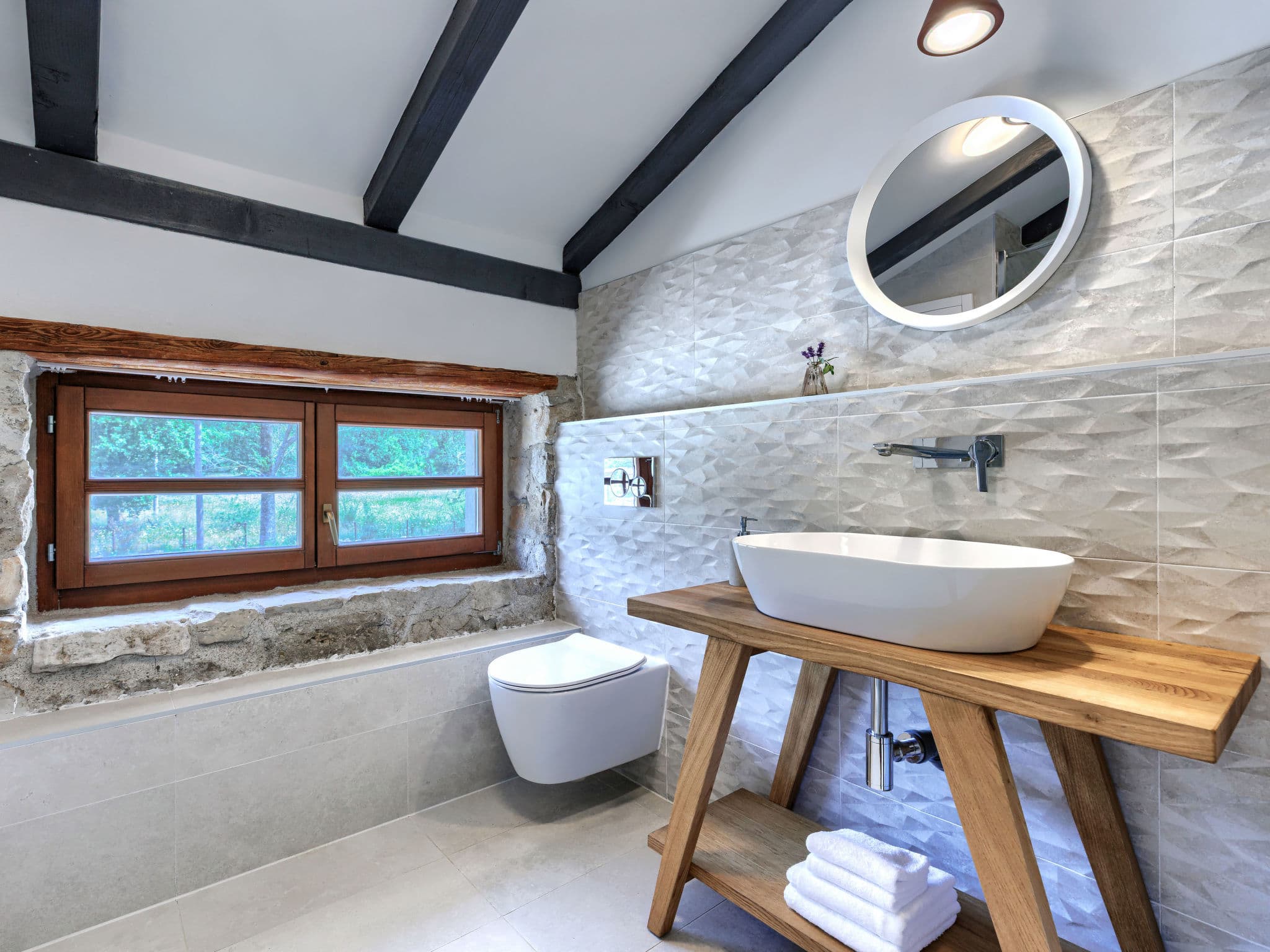 Bathroom / Wellness