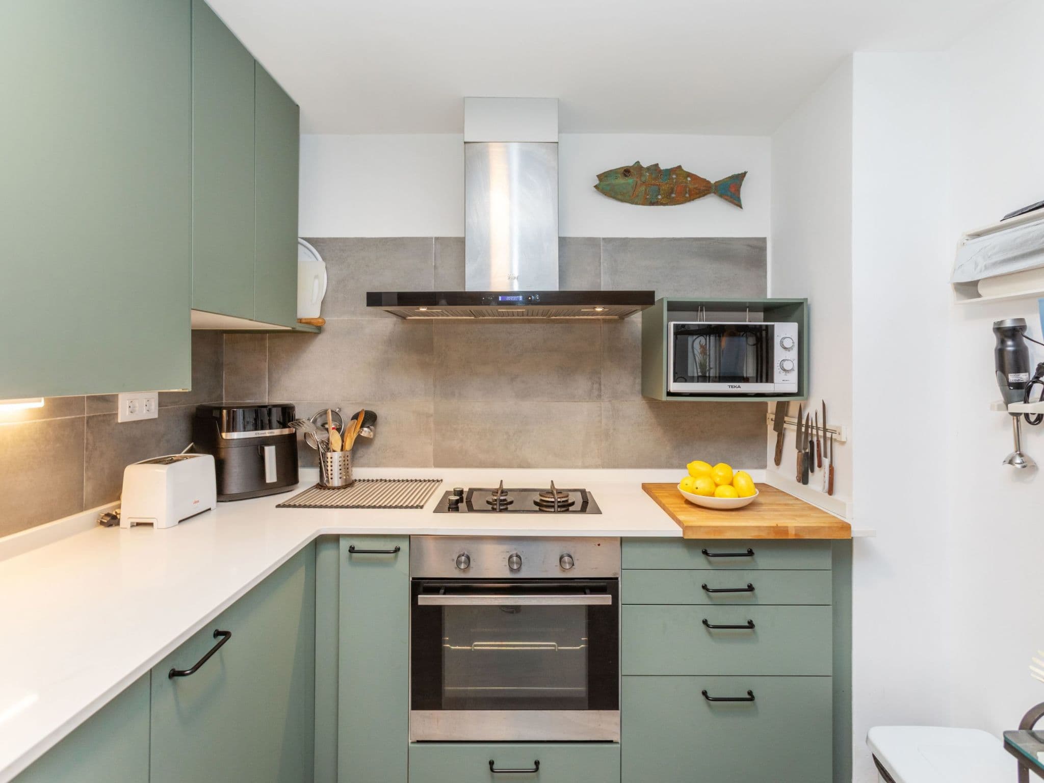 Kitchen / Dining Room