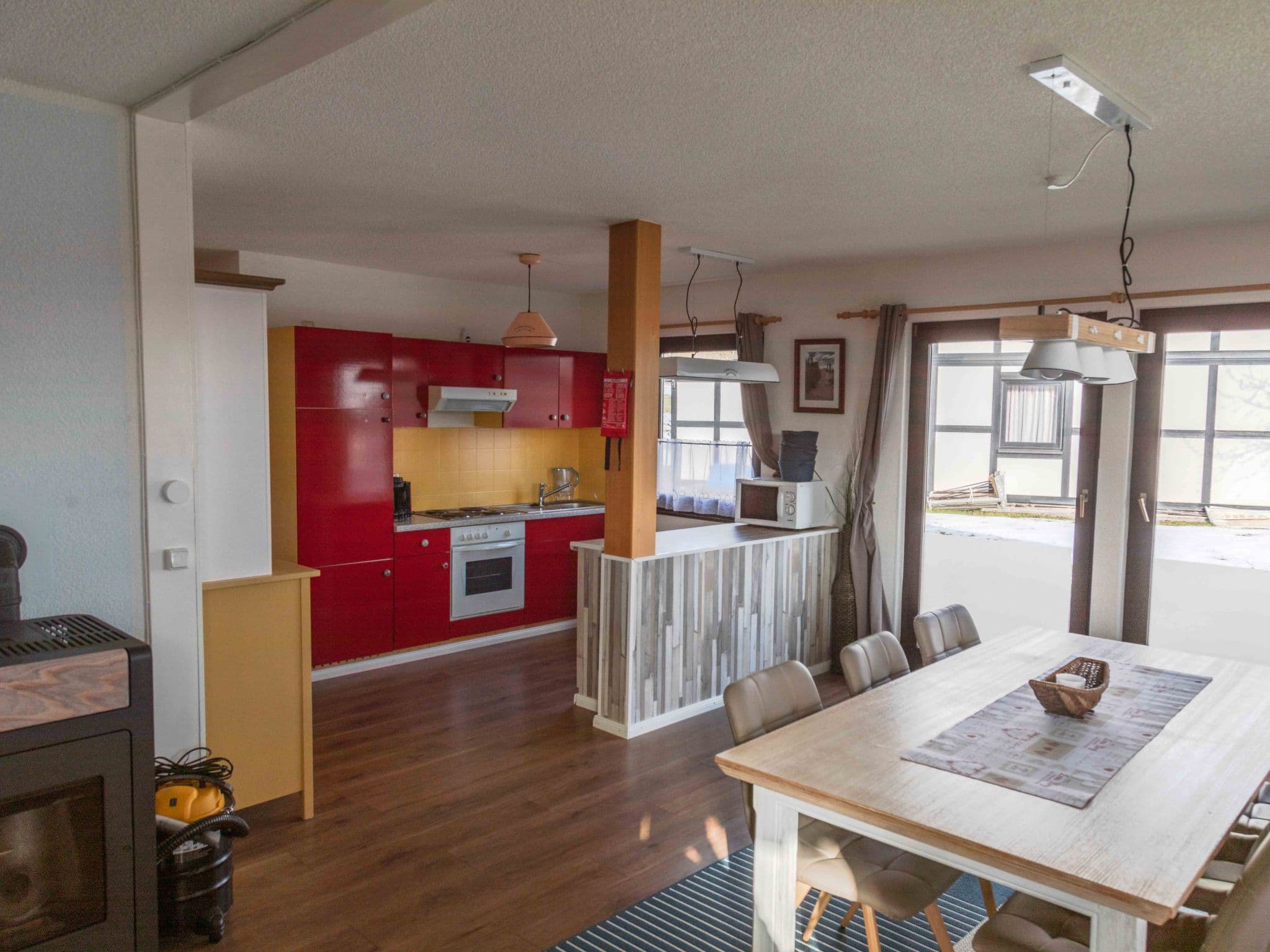 Kitchen / Dining Room