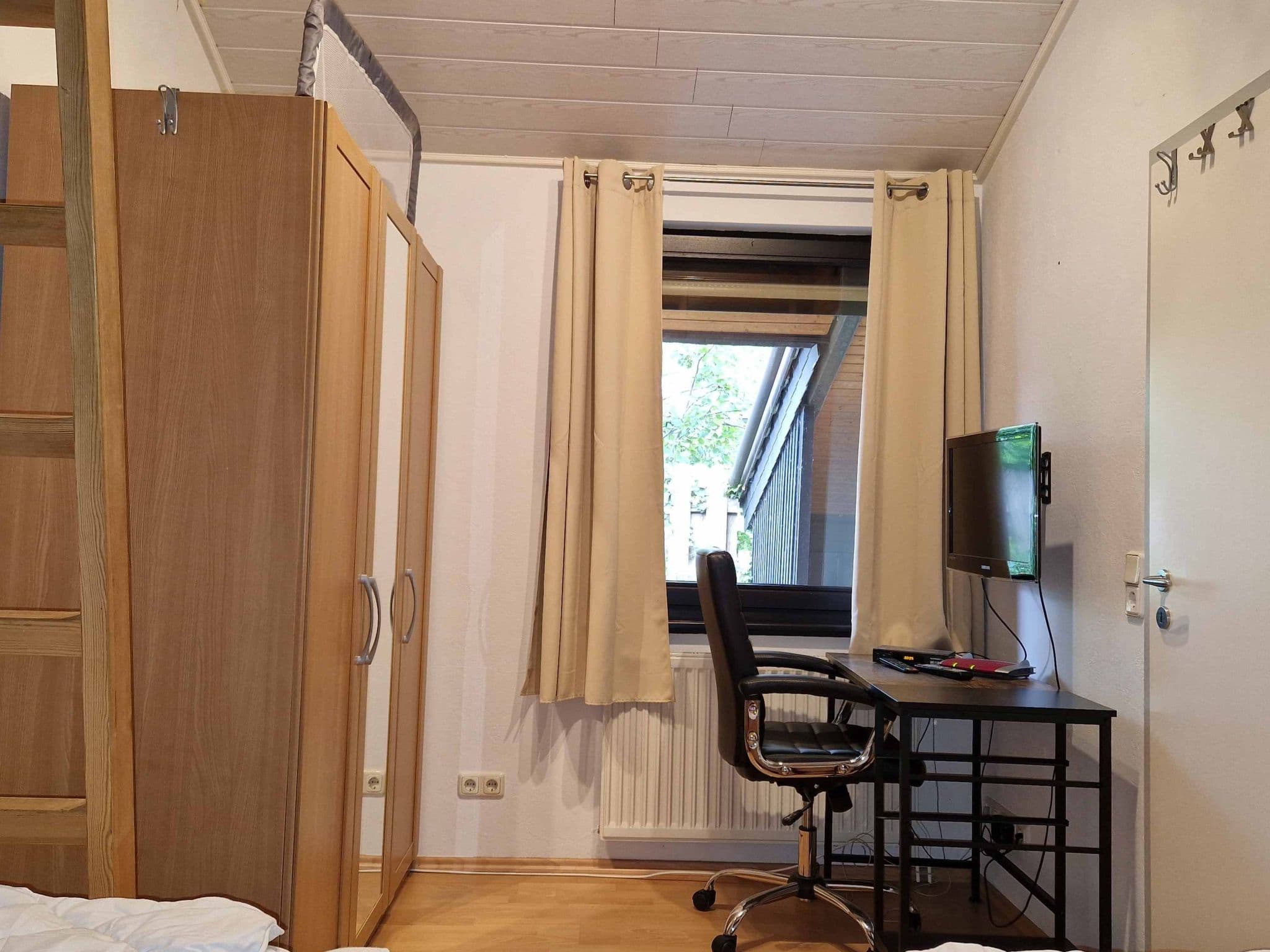 Gallery Image 12