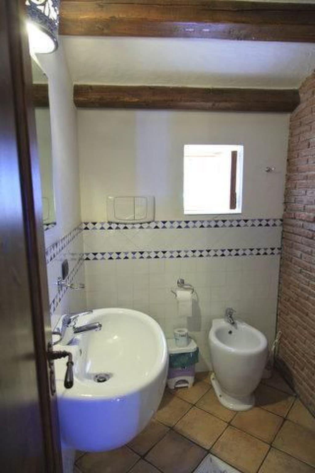 Gallery Image 19