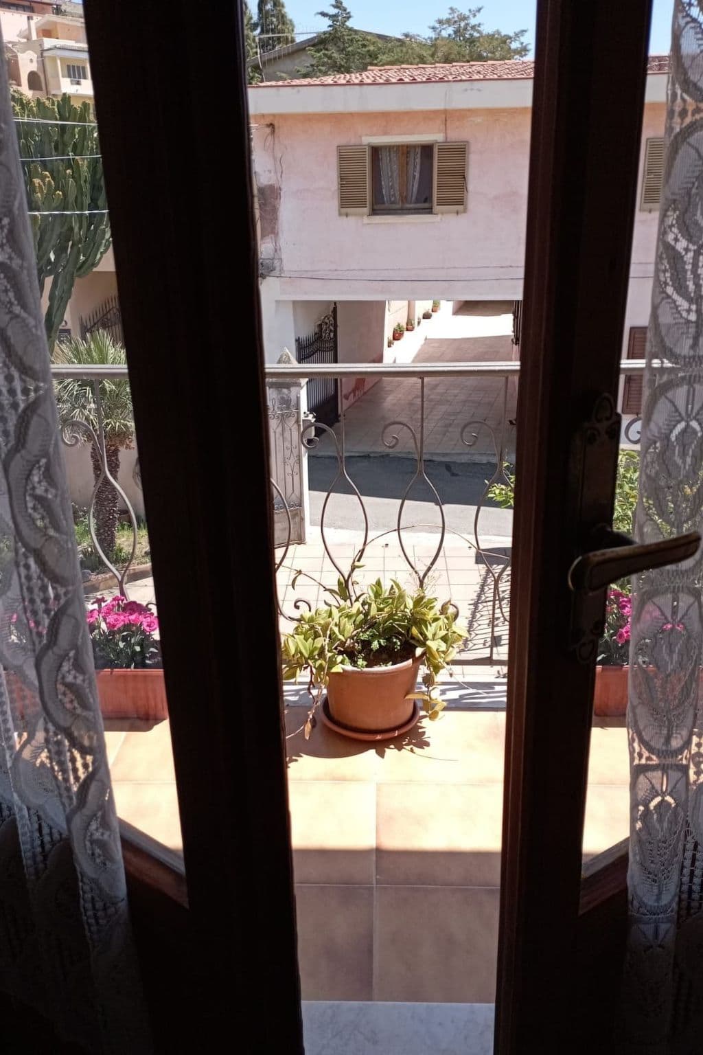 Gallery Image 18