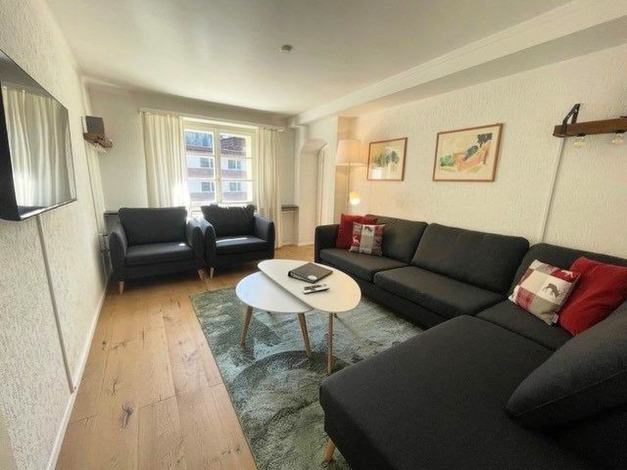 Gallery Image 6