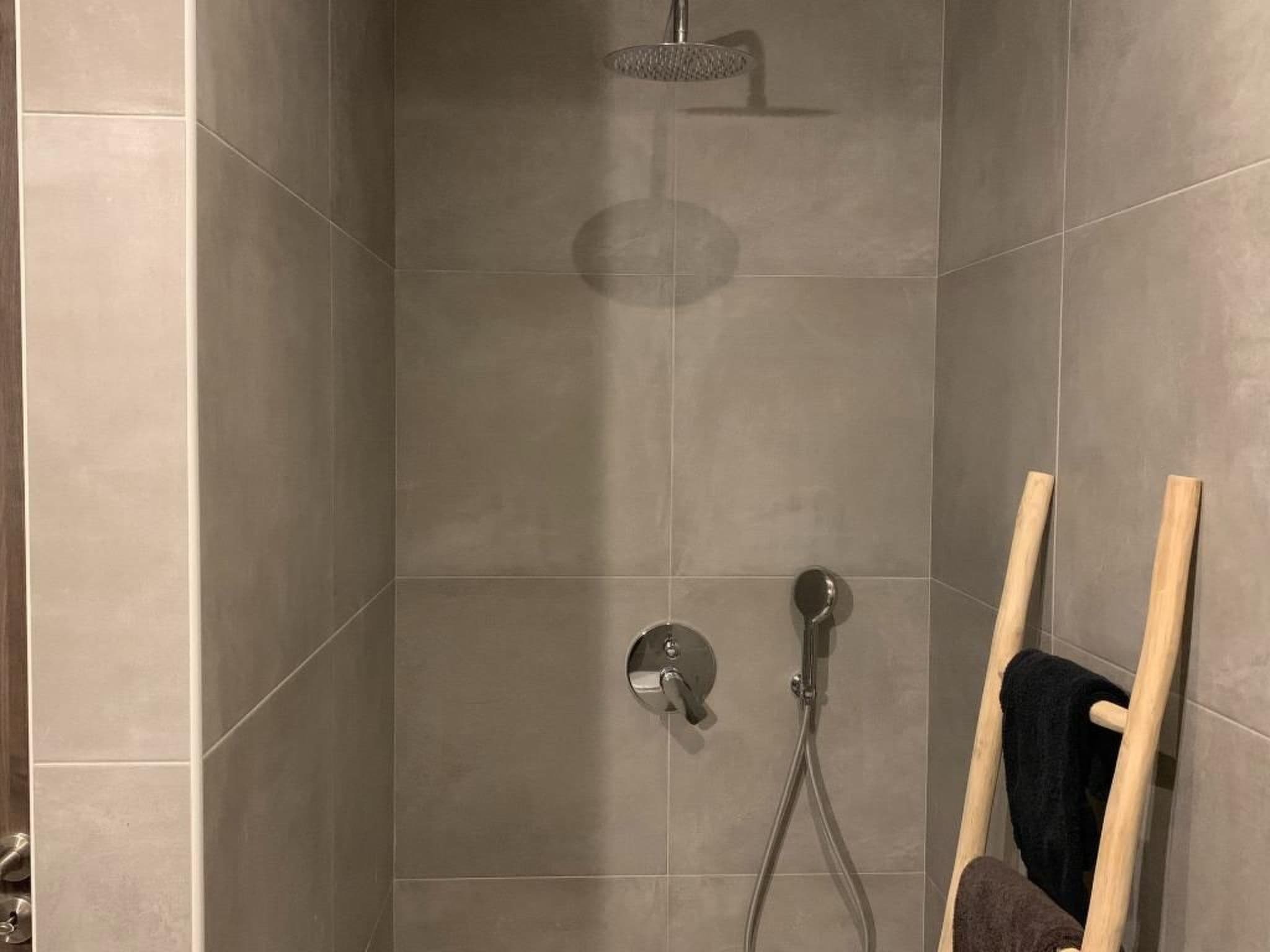 Gallery Image 16