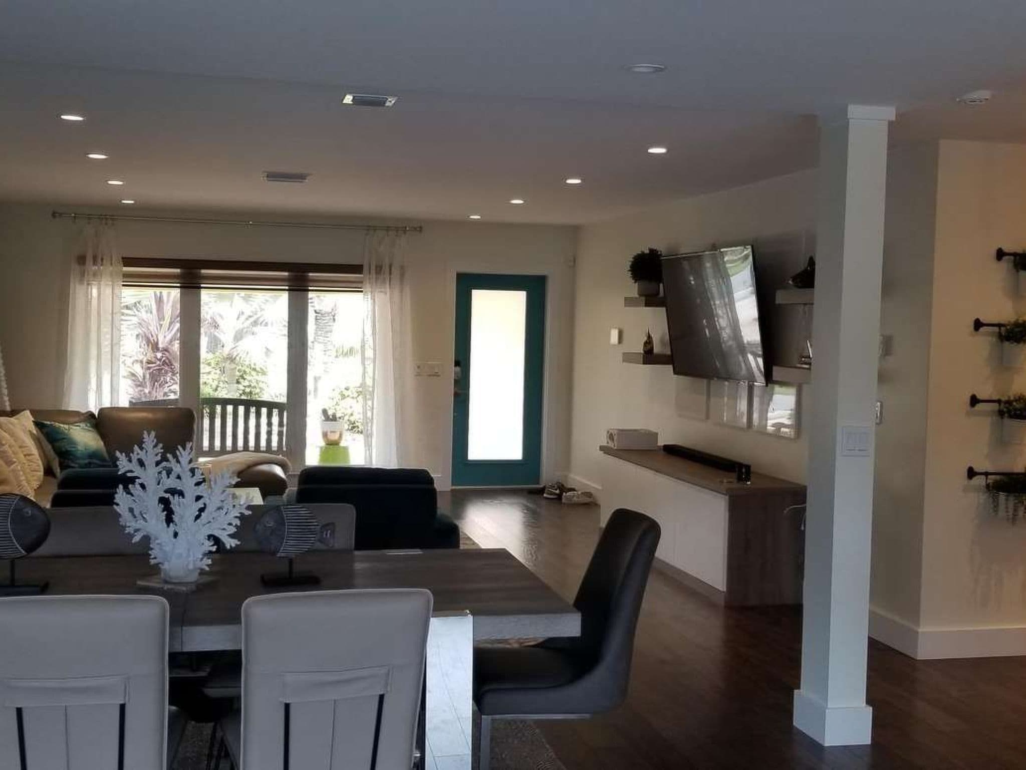Gallery Image 14