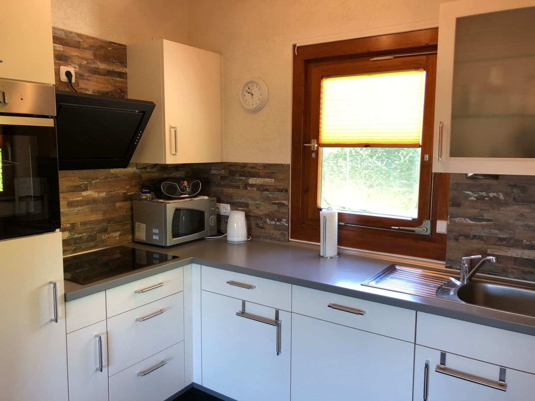 Gallery Image 18