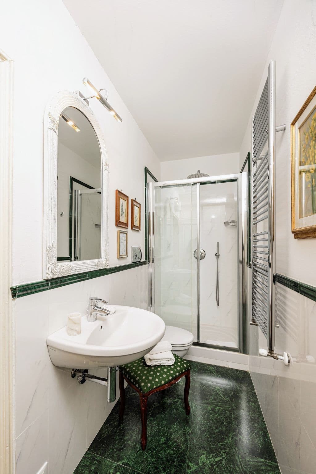 Bathroom / Wellness