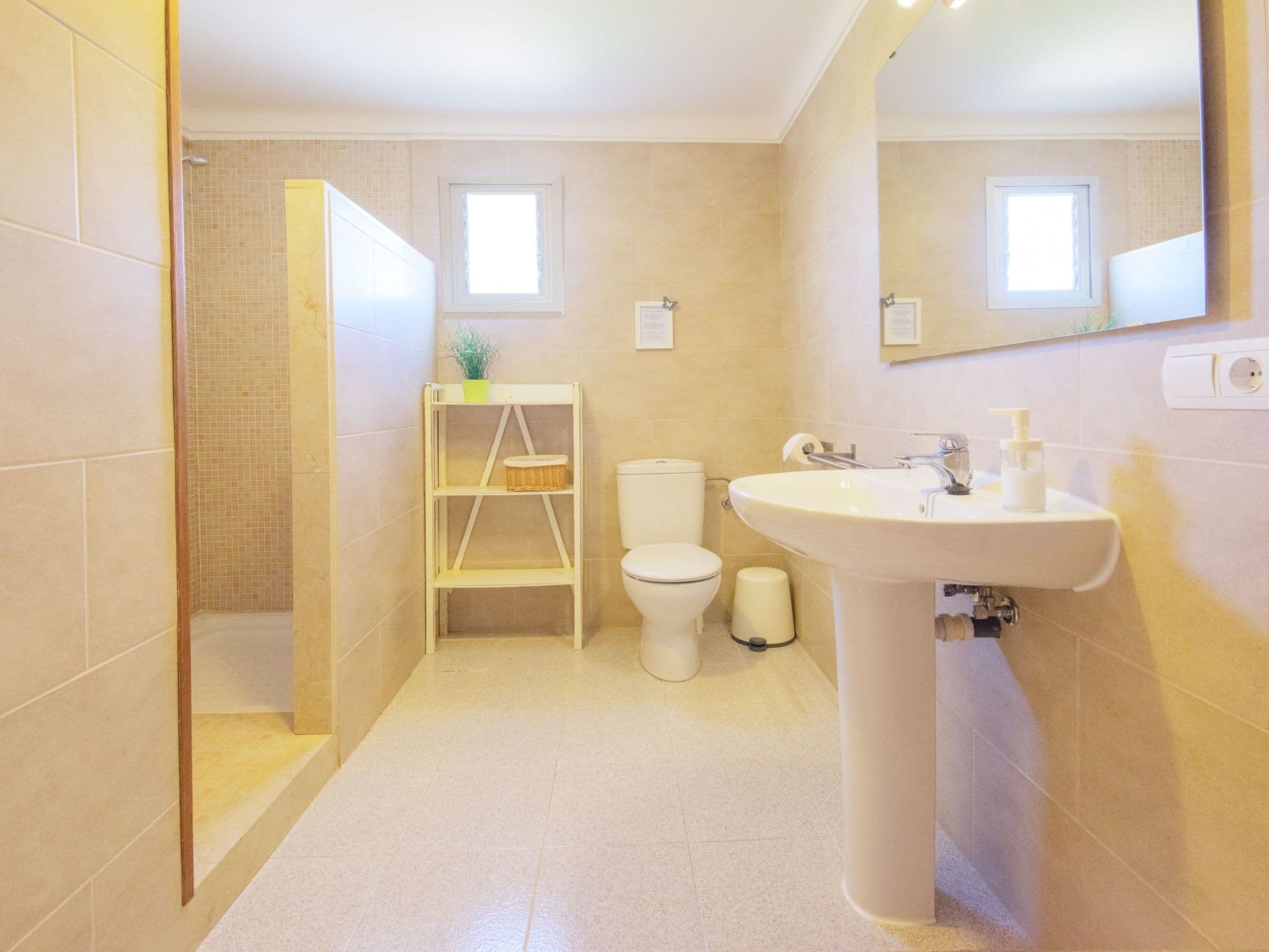 Bathroom / Wellness