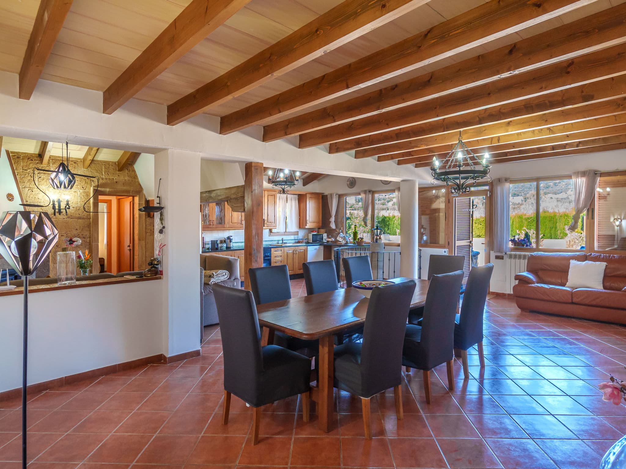 Kitchen / Dining Room