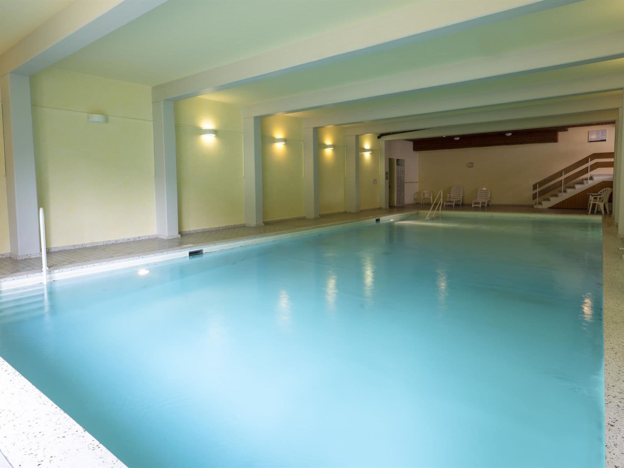 Pool Indoor