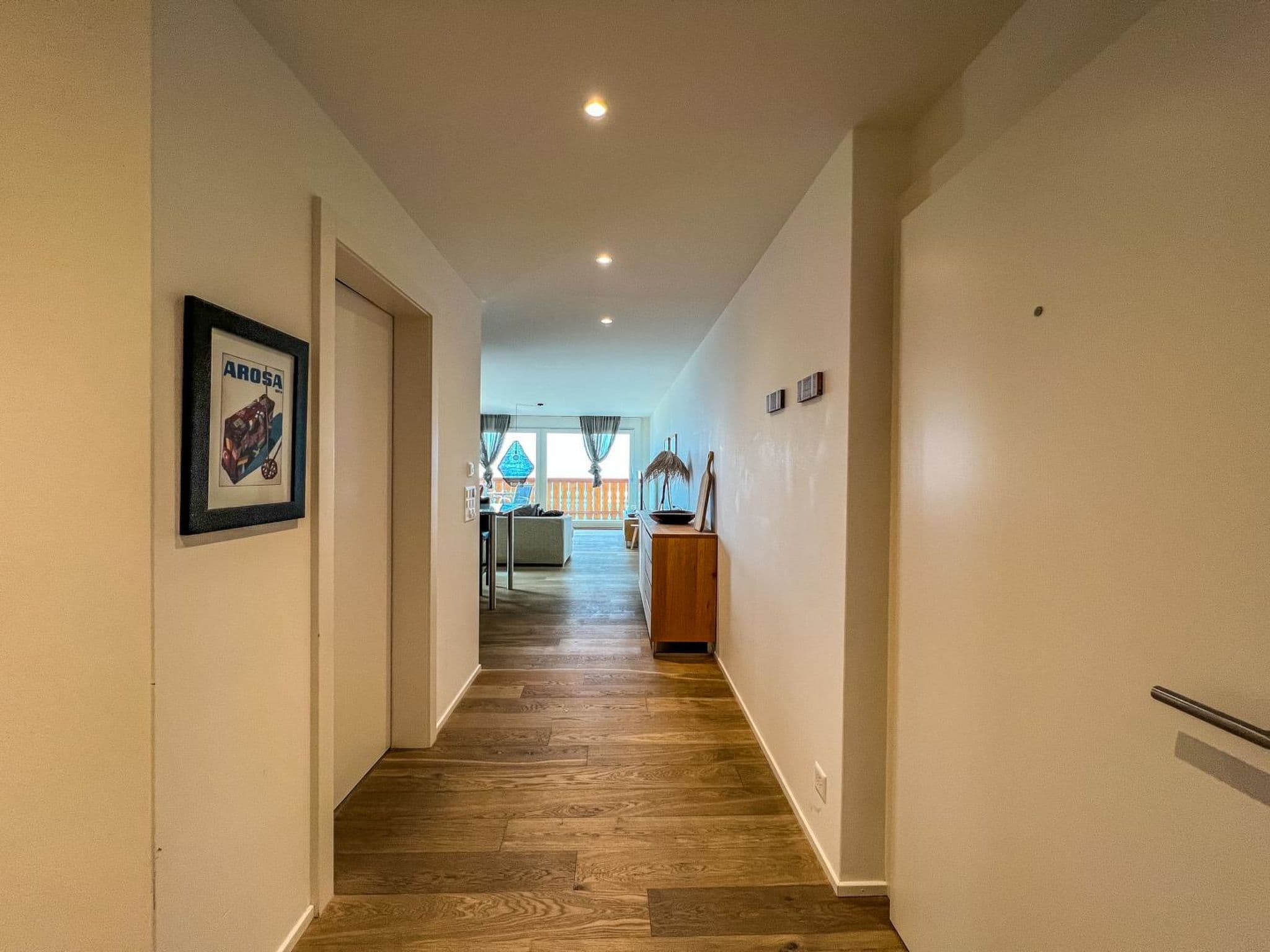 Gallery Image 14