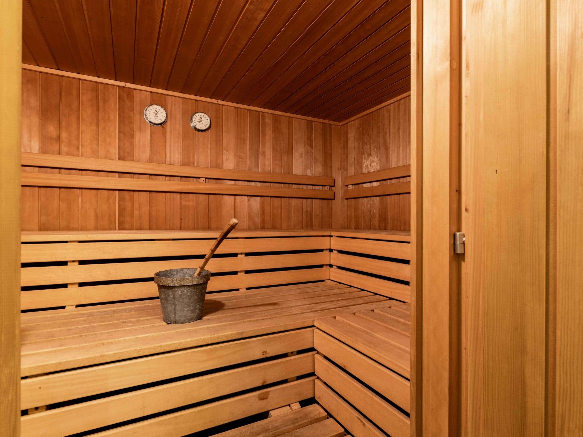 Gallery Image 18