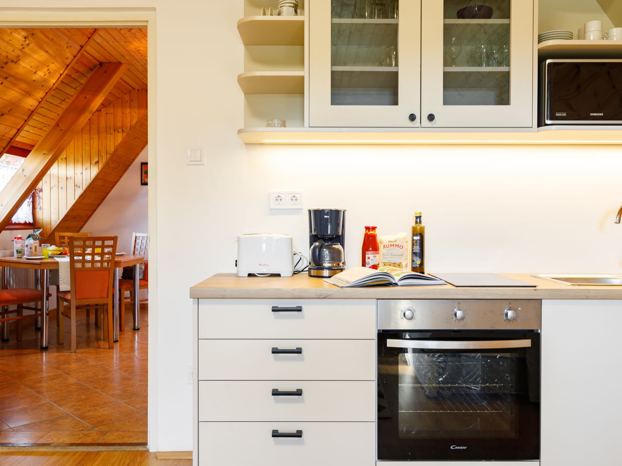 Kitchen / Dining Room