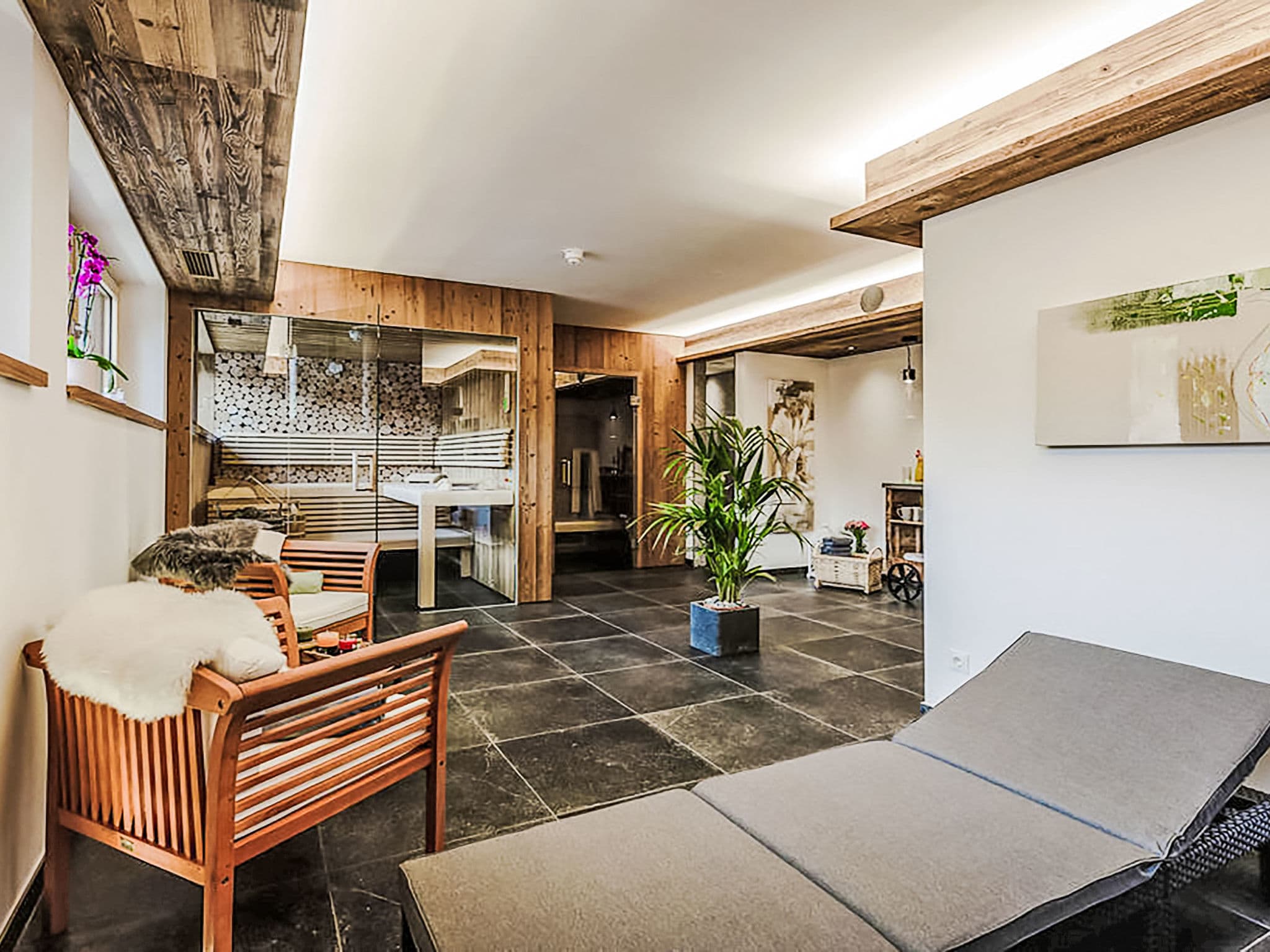 Bathroom / Wellness