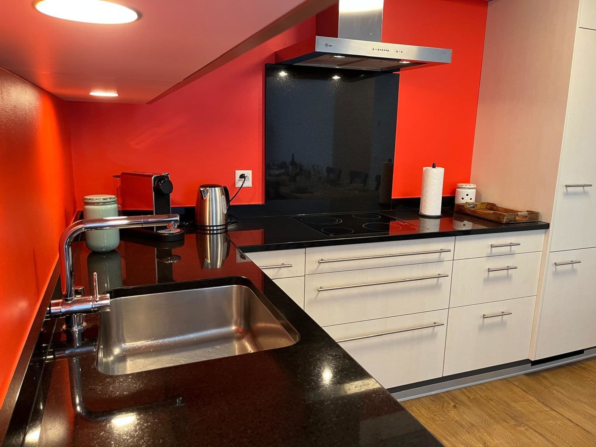 Gallery Image 12