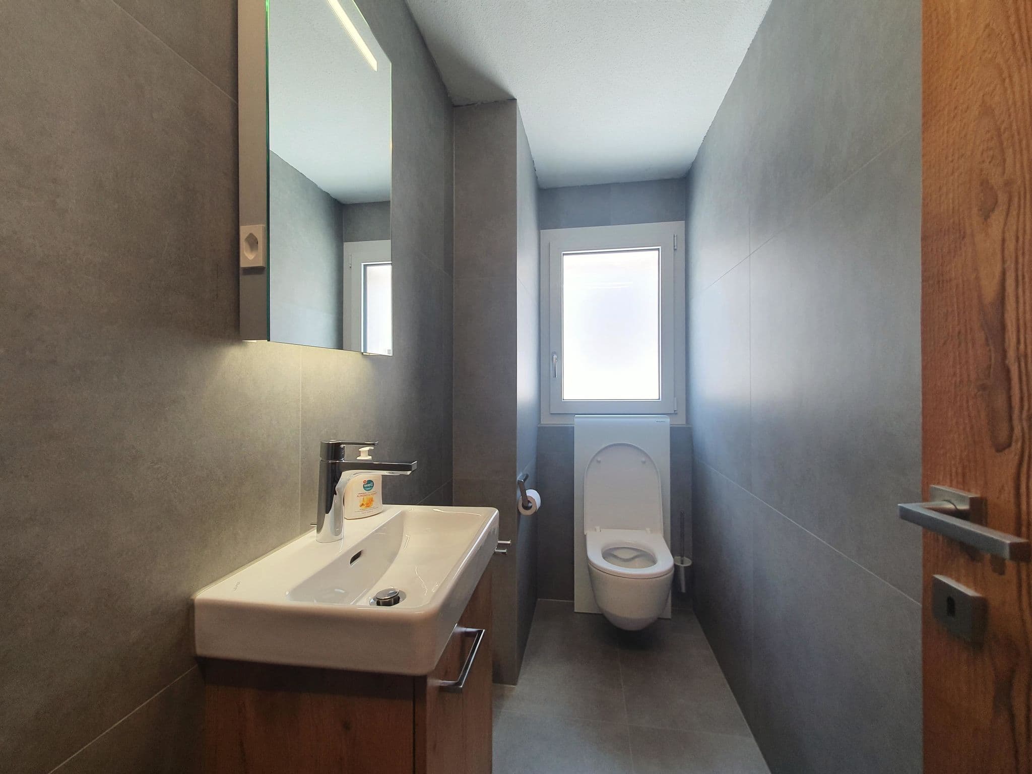 Gallery Image 10