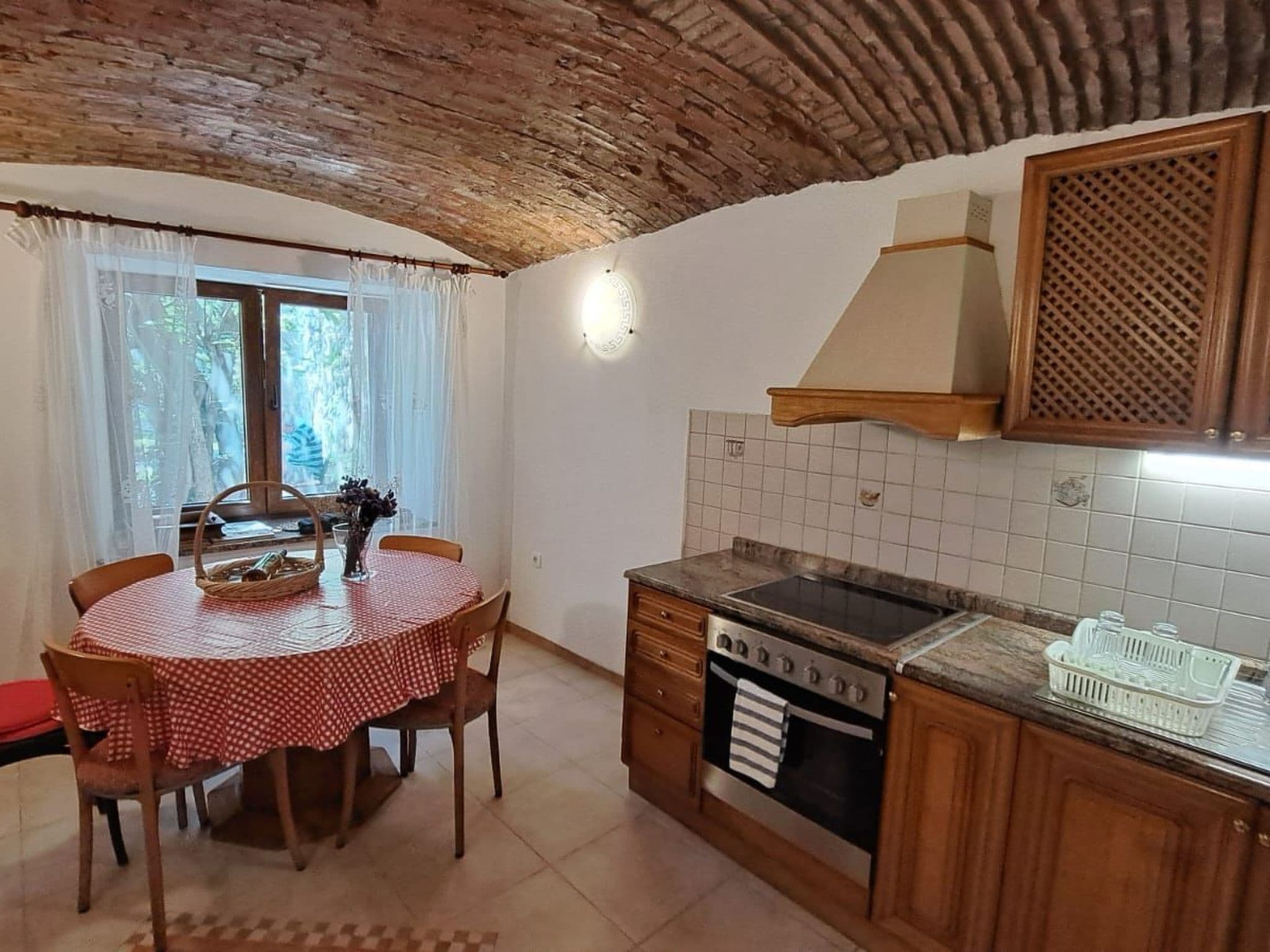 Gallery Image 13
