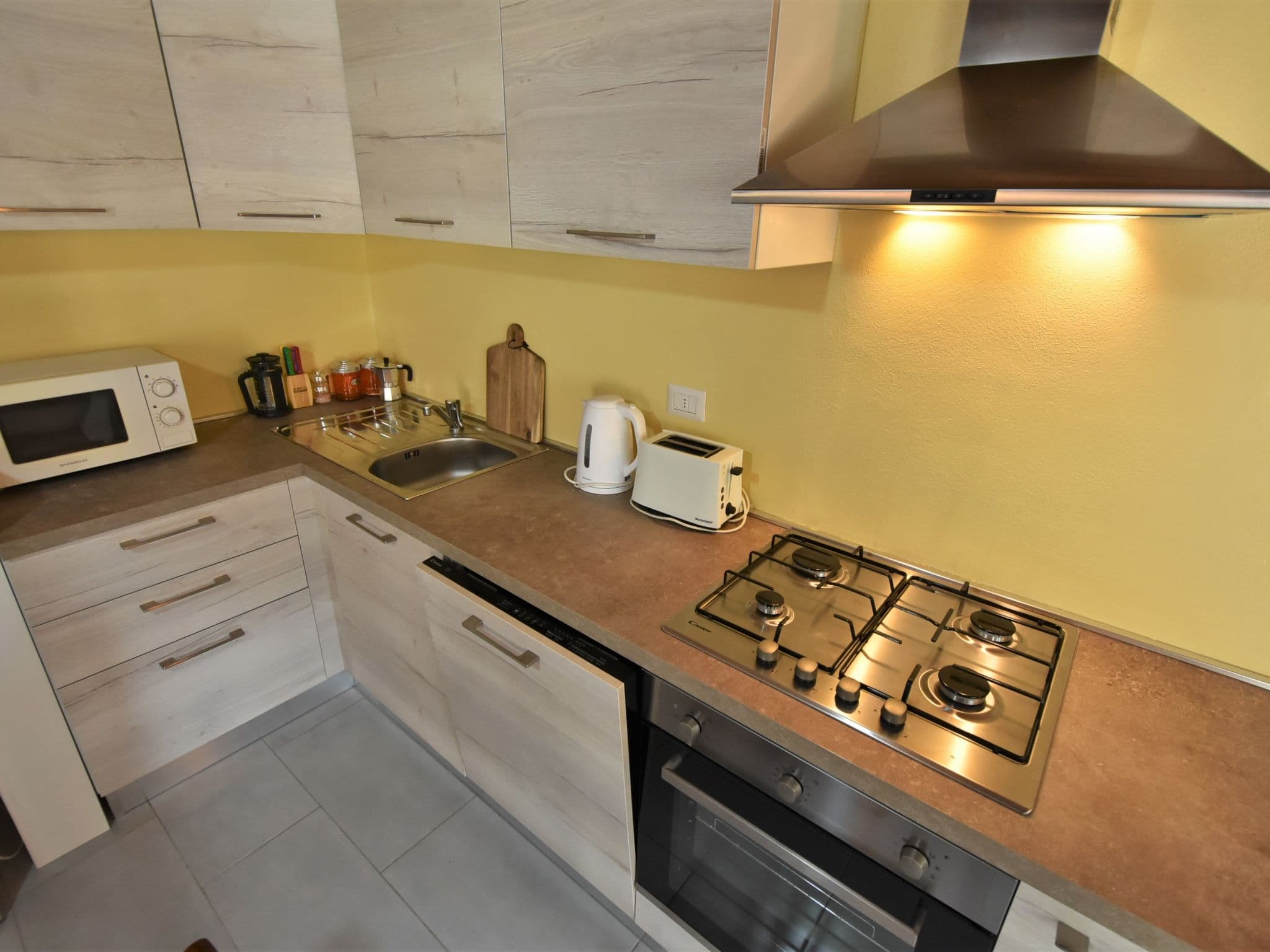 Kitchen / Dining Room