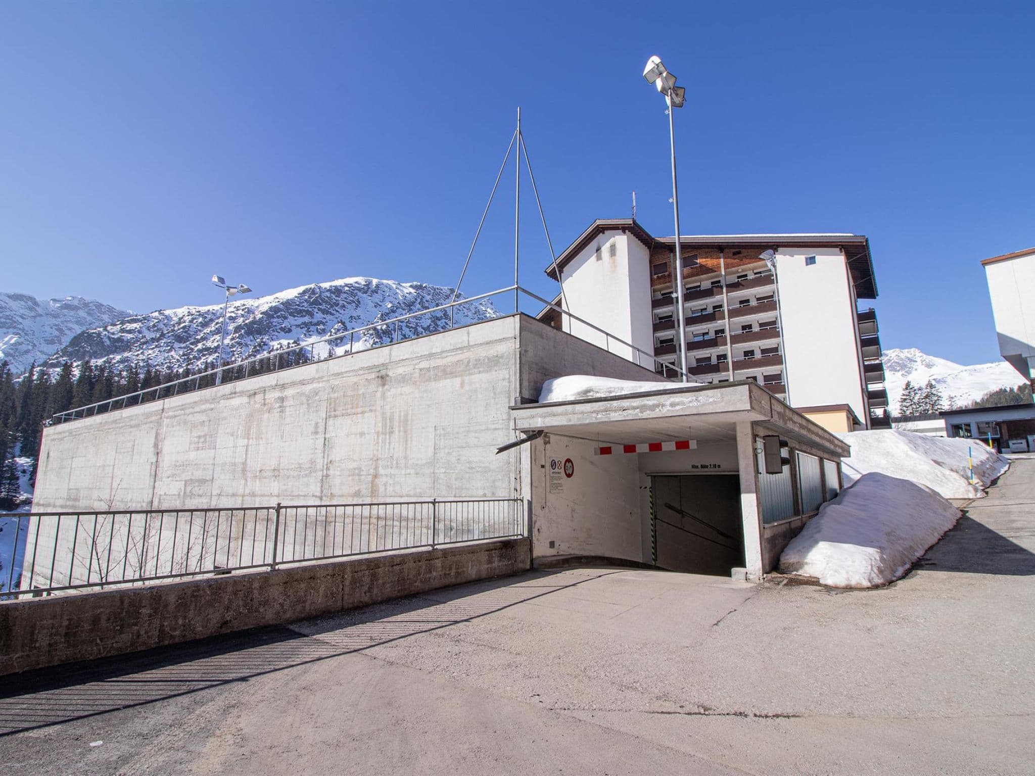 Gallery Image 15