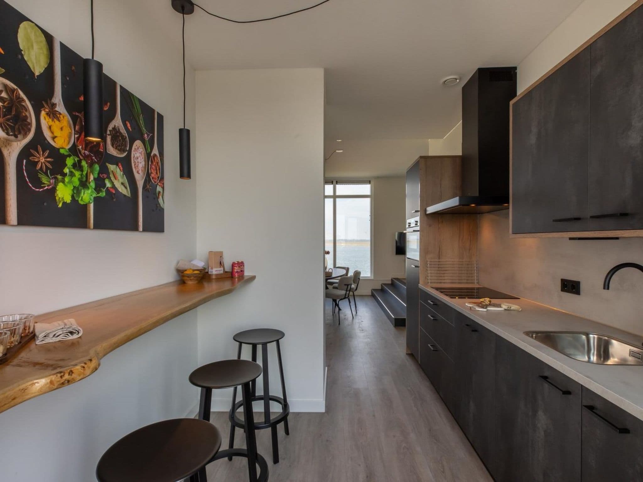Kitchen / Dining Room