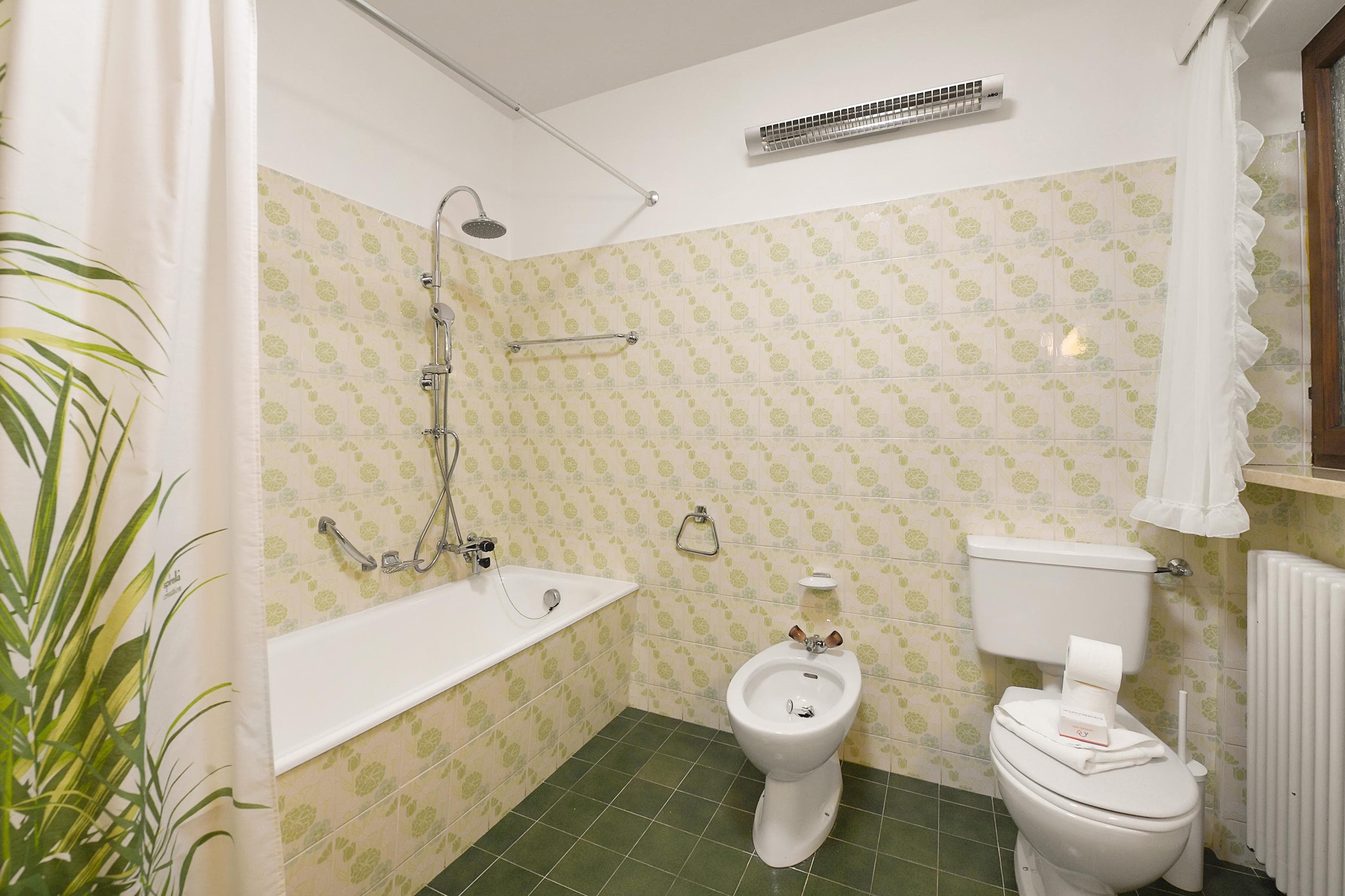 Gallery Image 7