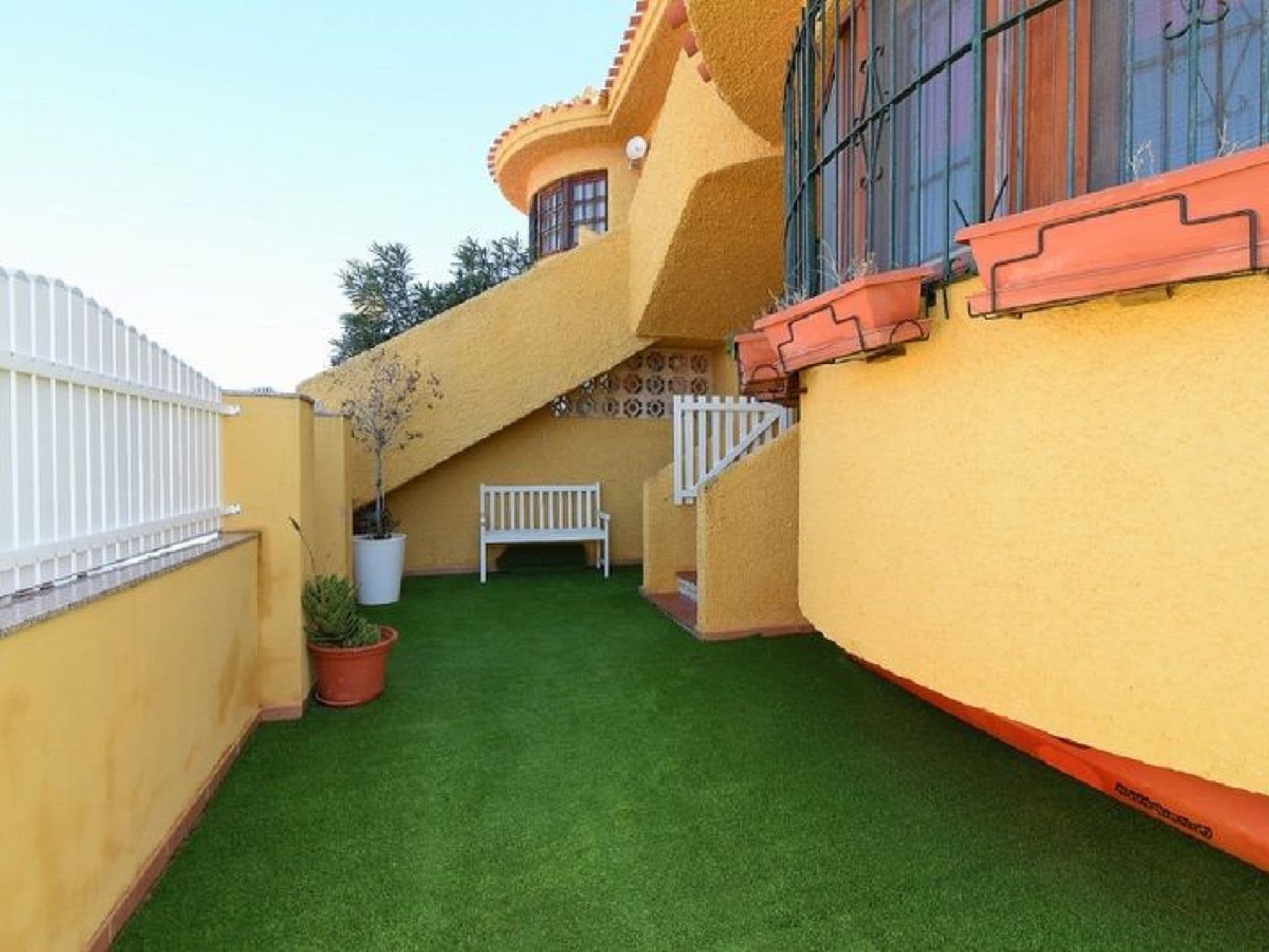 Gallery Image 9