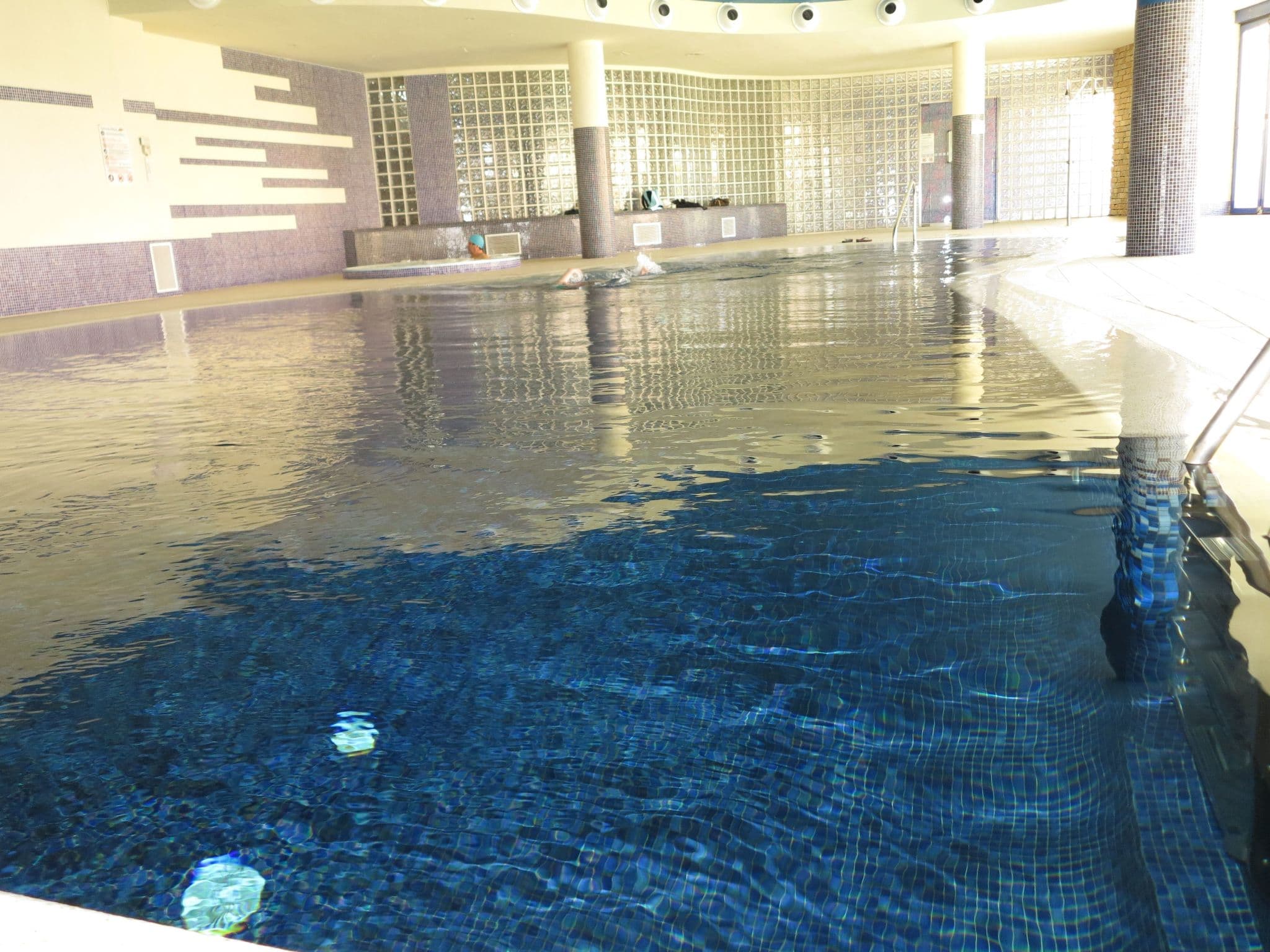 Pool Indoor