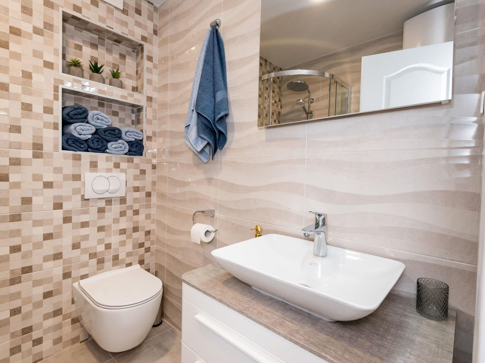 Bathroom / Wellness