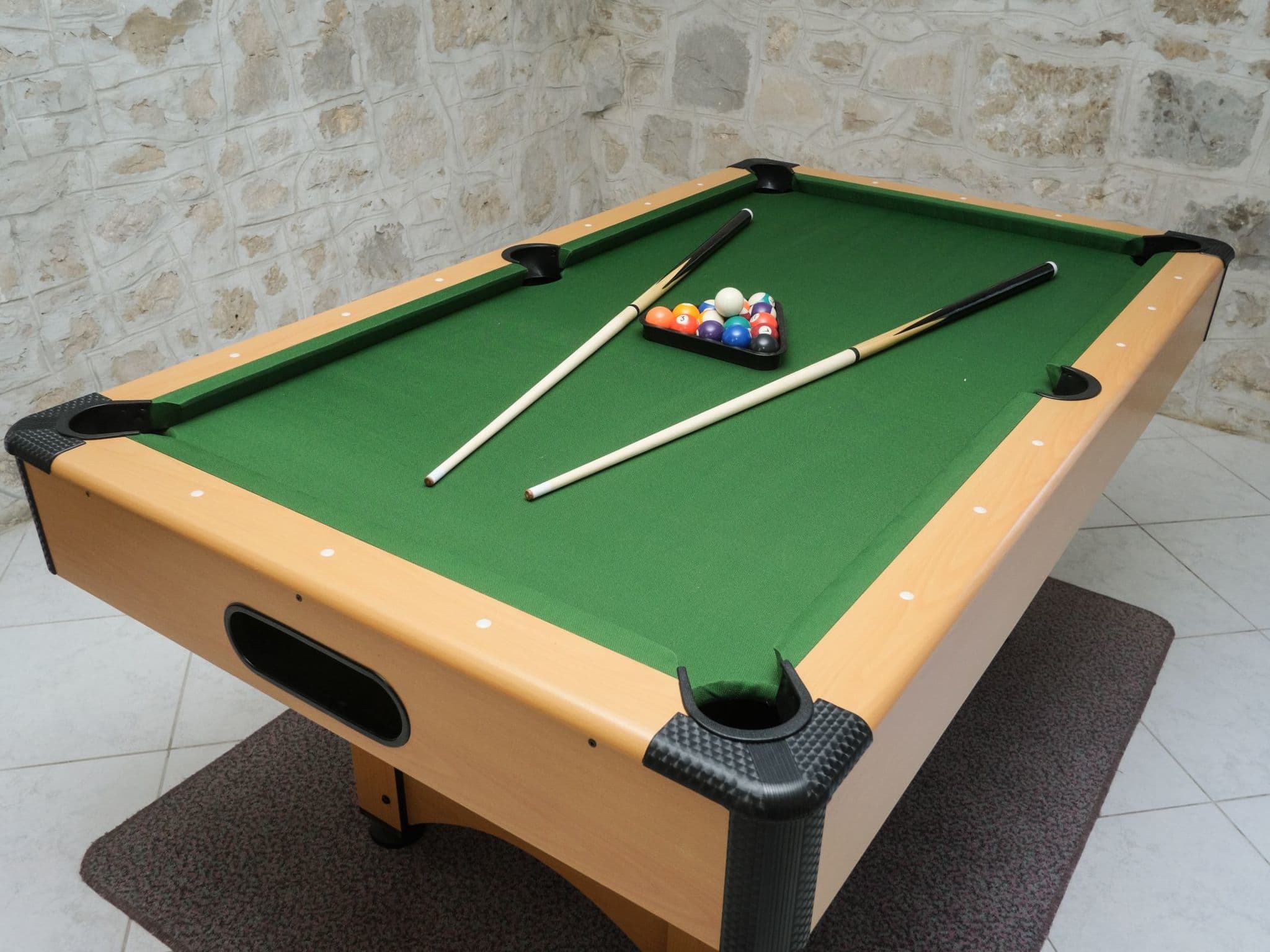Pool Indoor